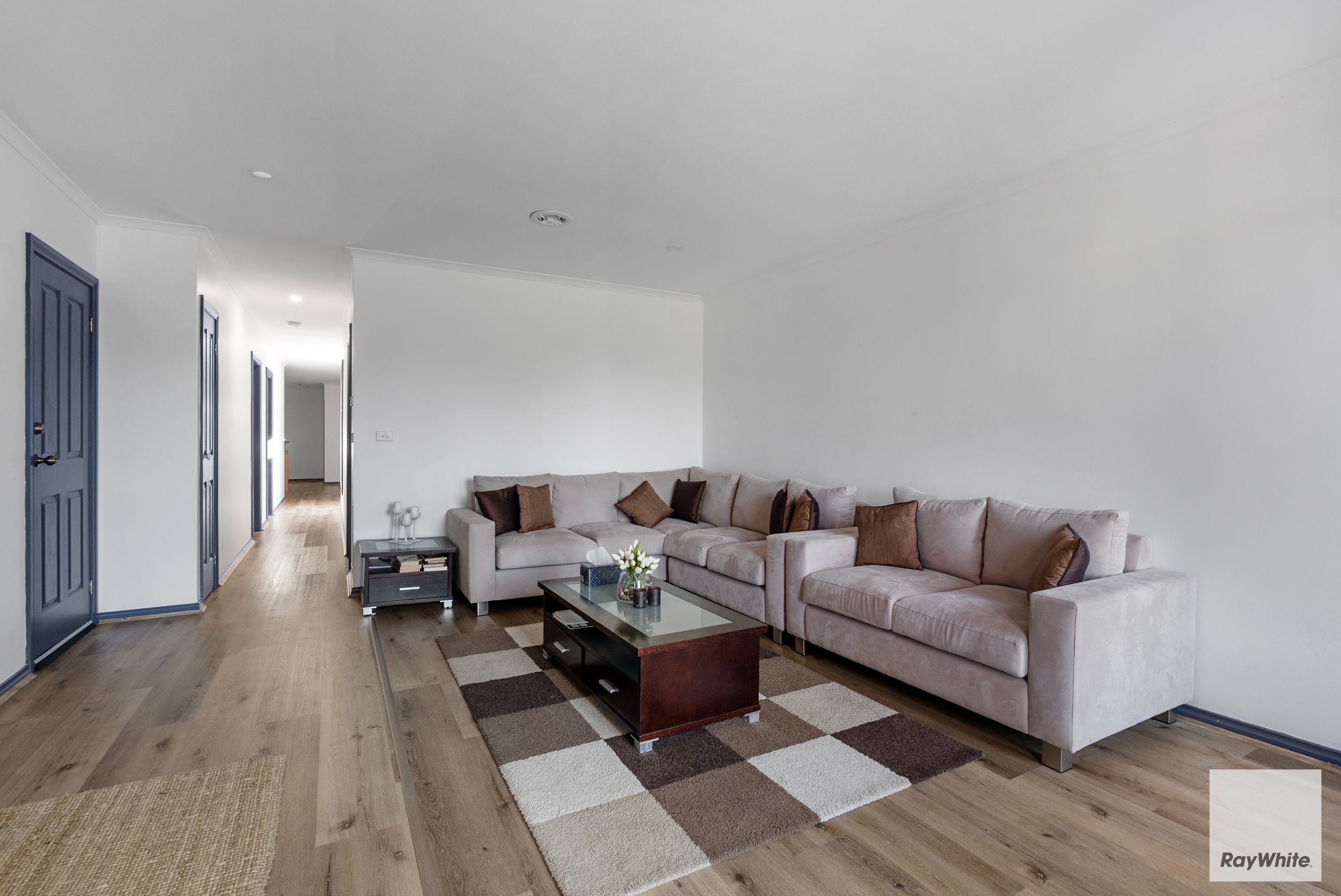 1/57 Allenby Road — photo 3 of 9