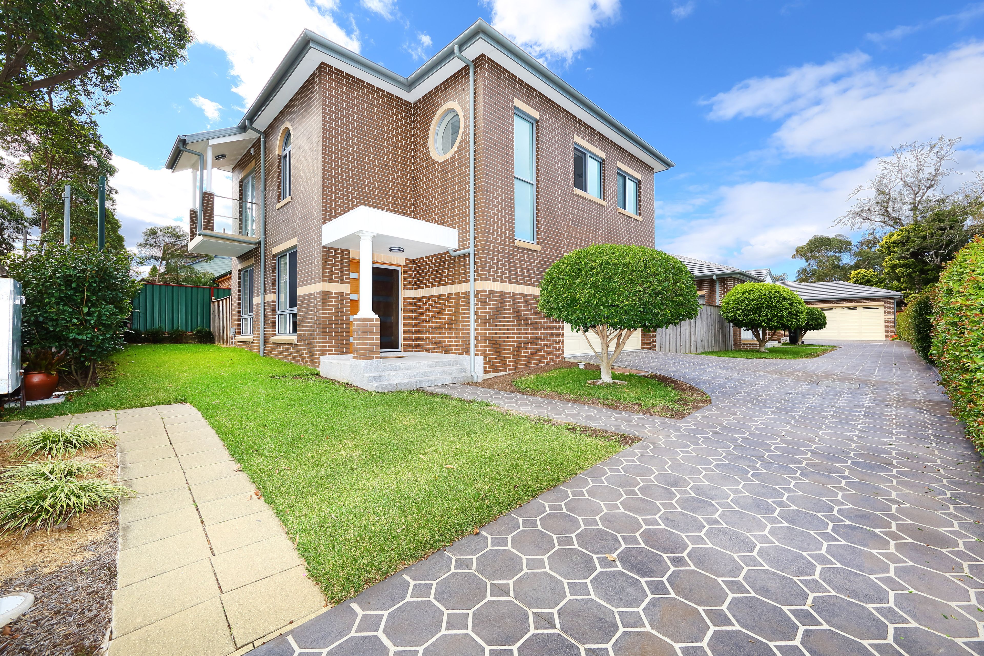 27 Waratah Street, Oatley NSW 2223