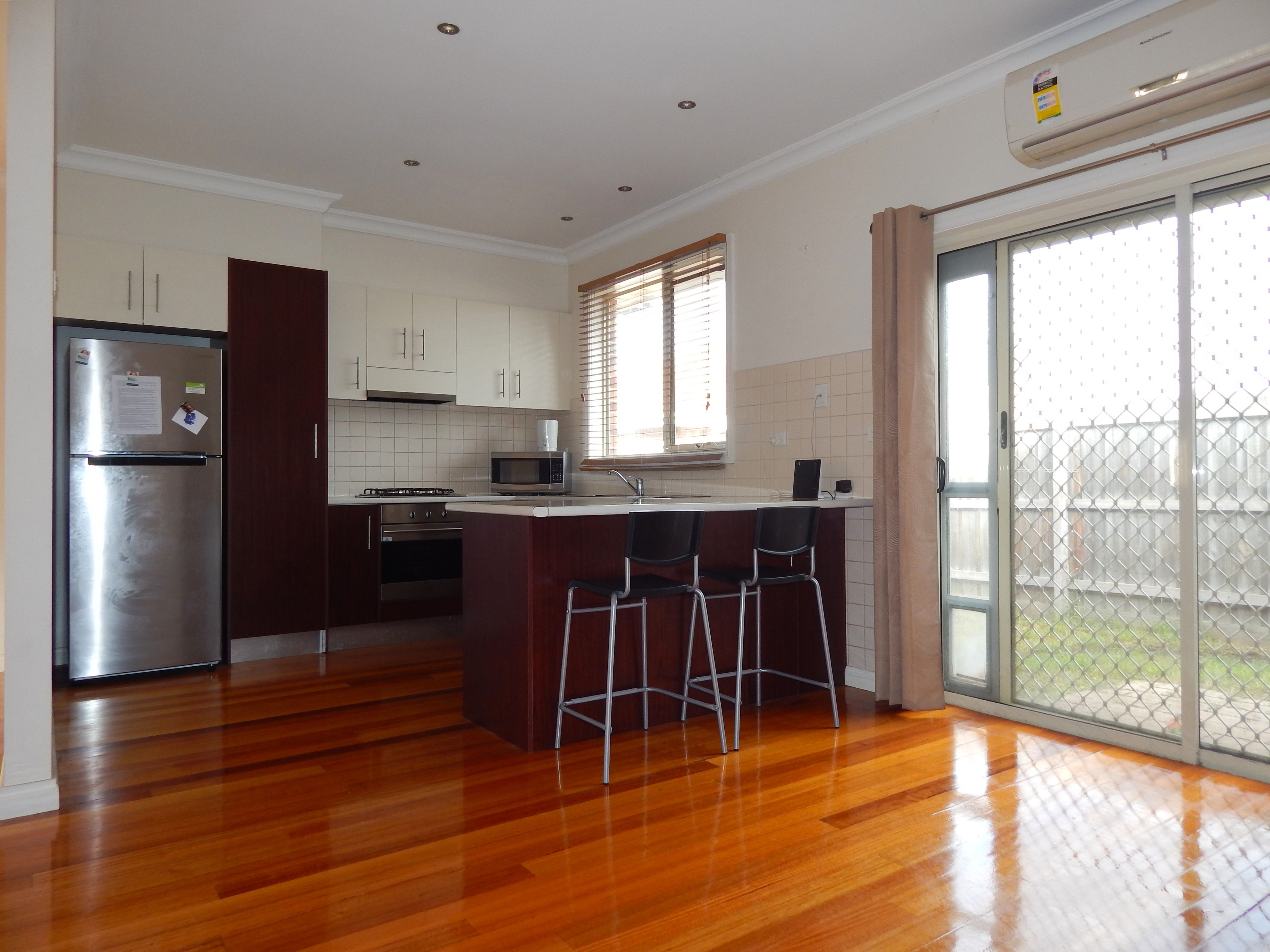 2/54 Andrews Avenue, Reservoir, VIC 3073