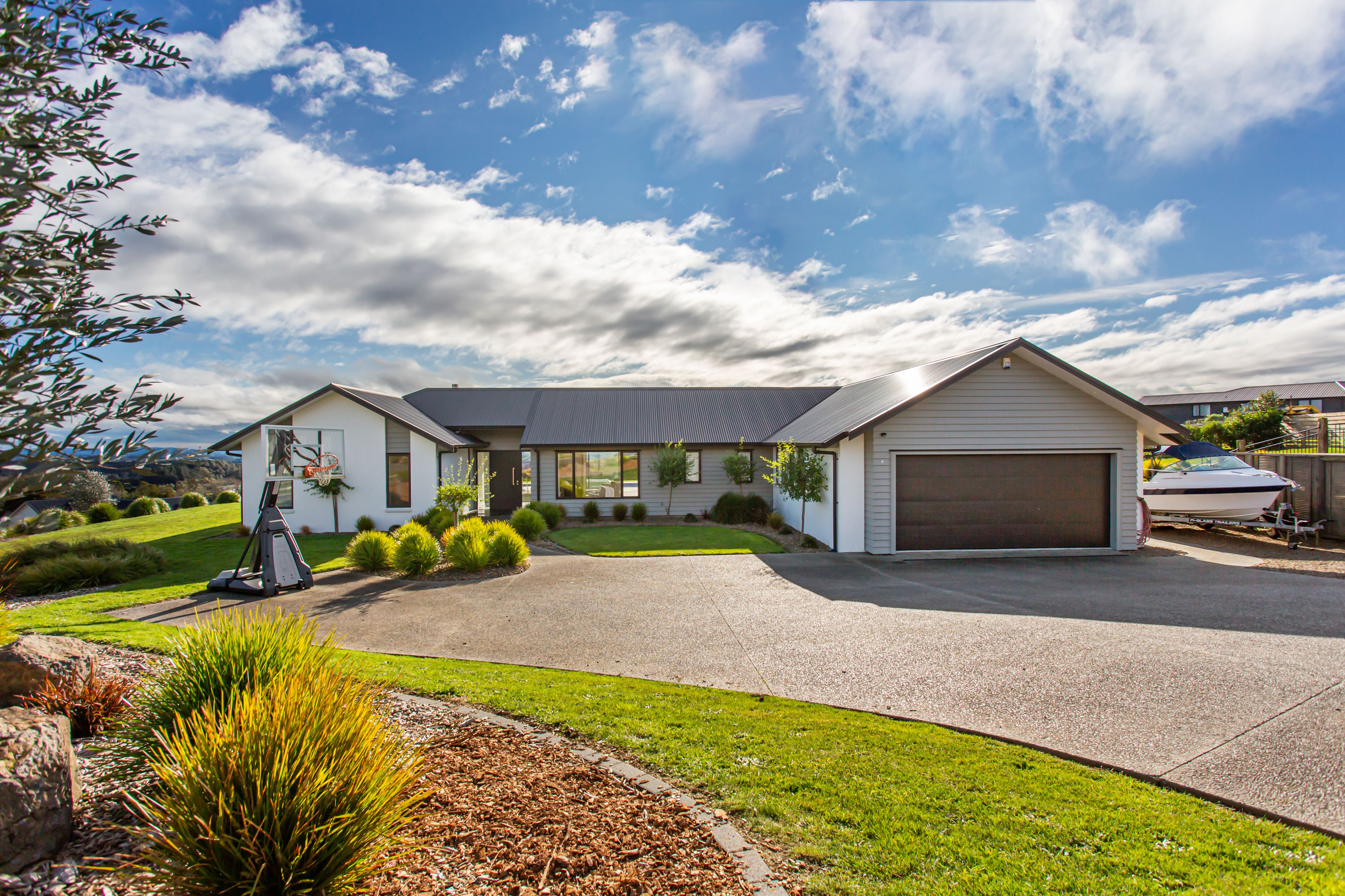 6 Bernora Crescent, Bombay, Franklin
