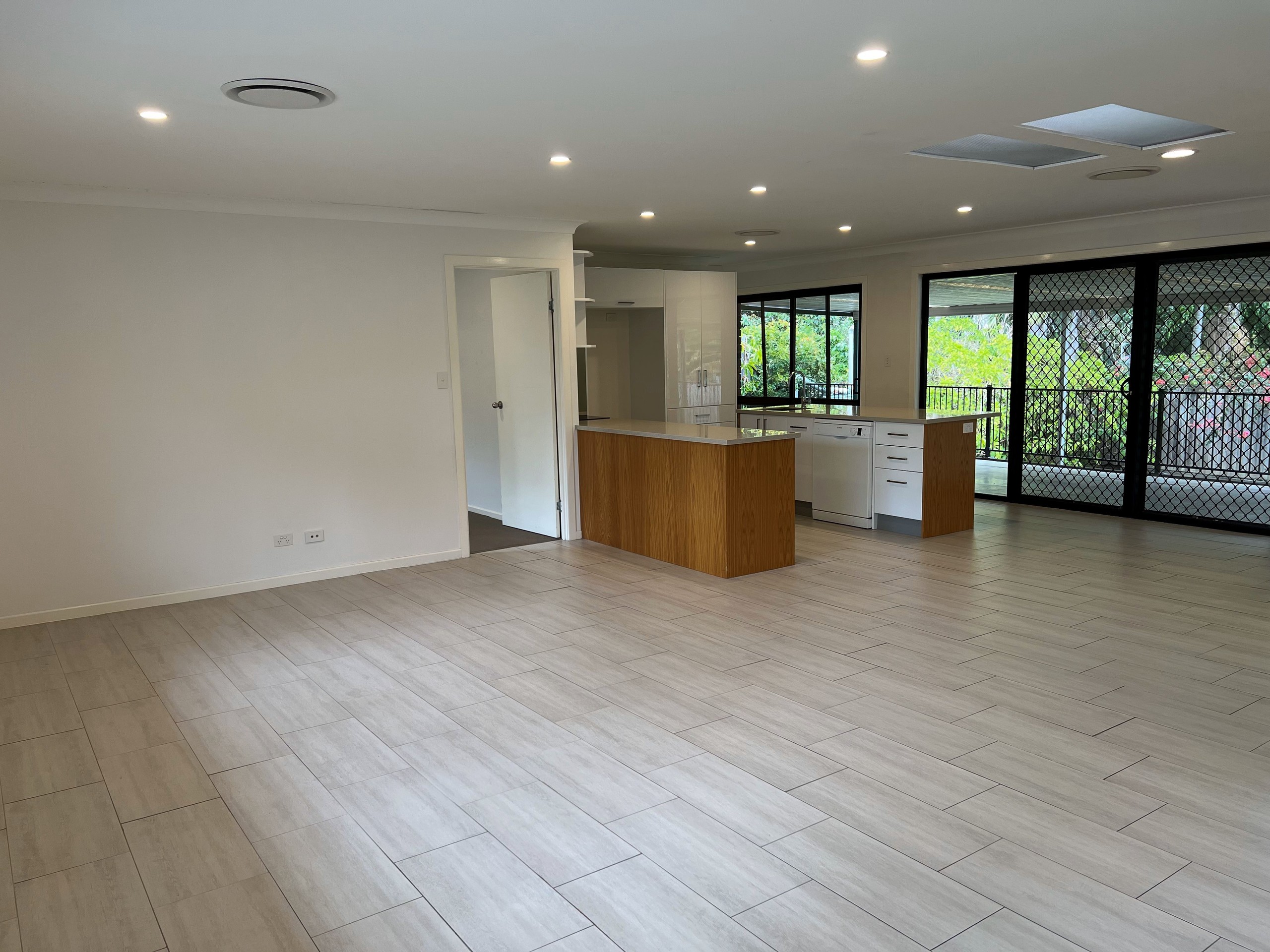 24 Mandalay Street, Fig Tree Pocket, QLD 4069