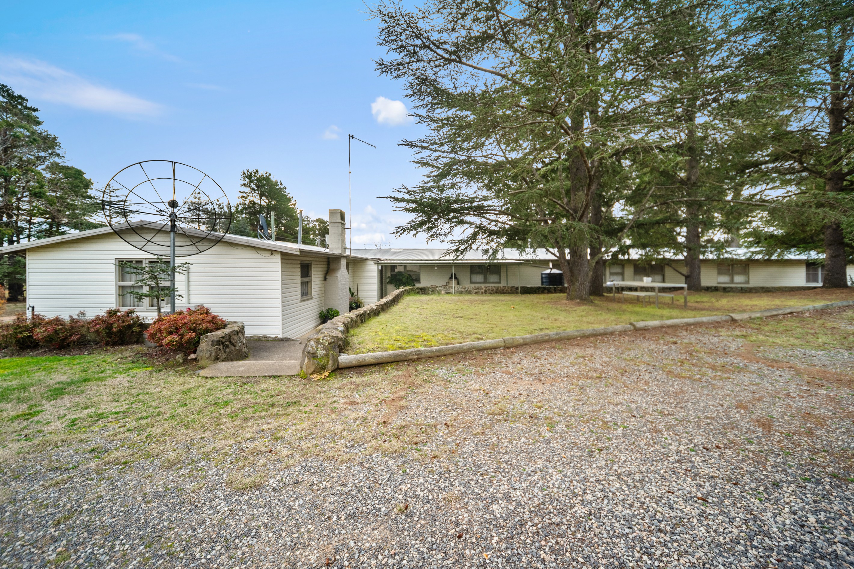 699 Snowy Mountains Highway, Pine Valley, NSW 2630