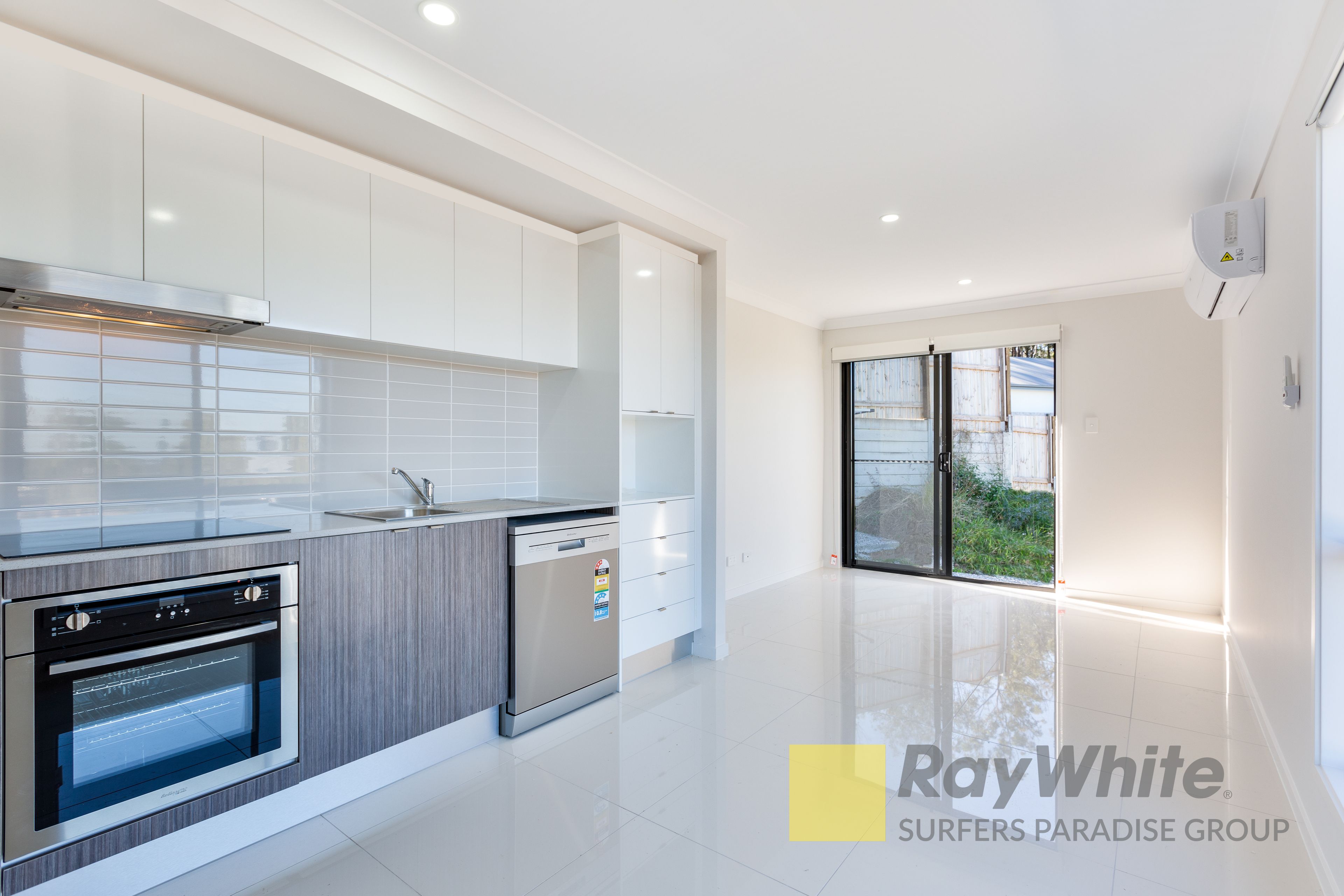2/73 Holt Street, Brassall, QLD 4305