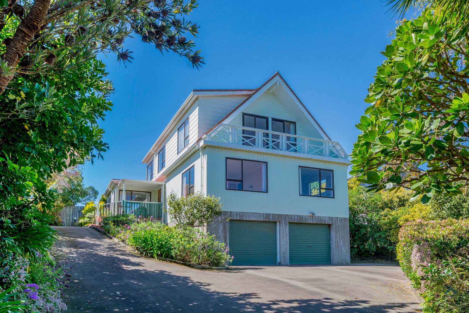 33 Eruini Street, Waikanae Beach, Kapiti Coast District