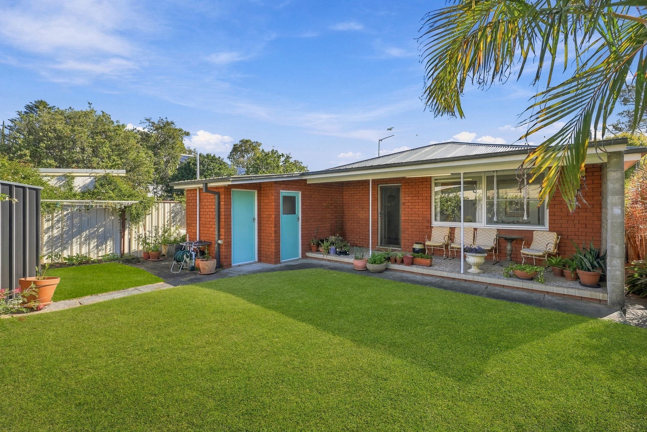 12 & 12A Melbourne Avenue — photo 8 of 19