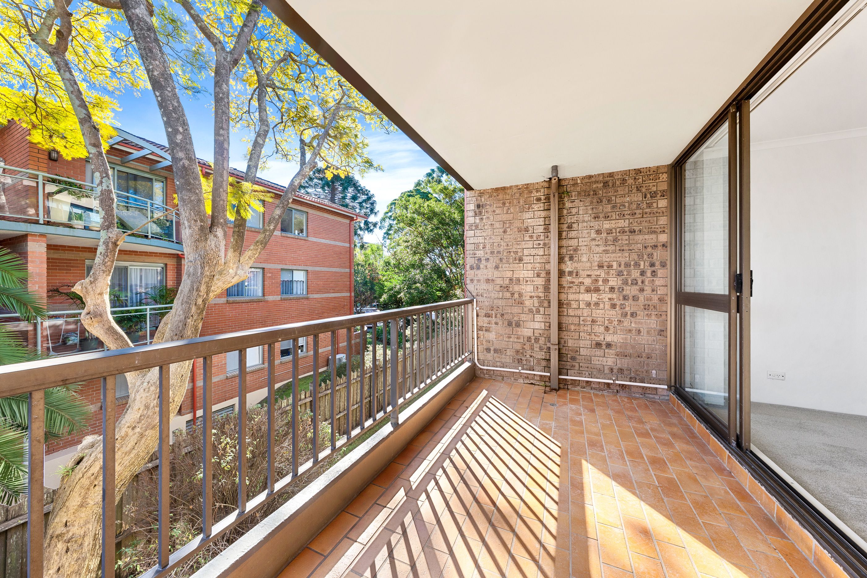 3/16 Whitton Road — photo 3 of 10