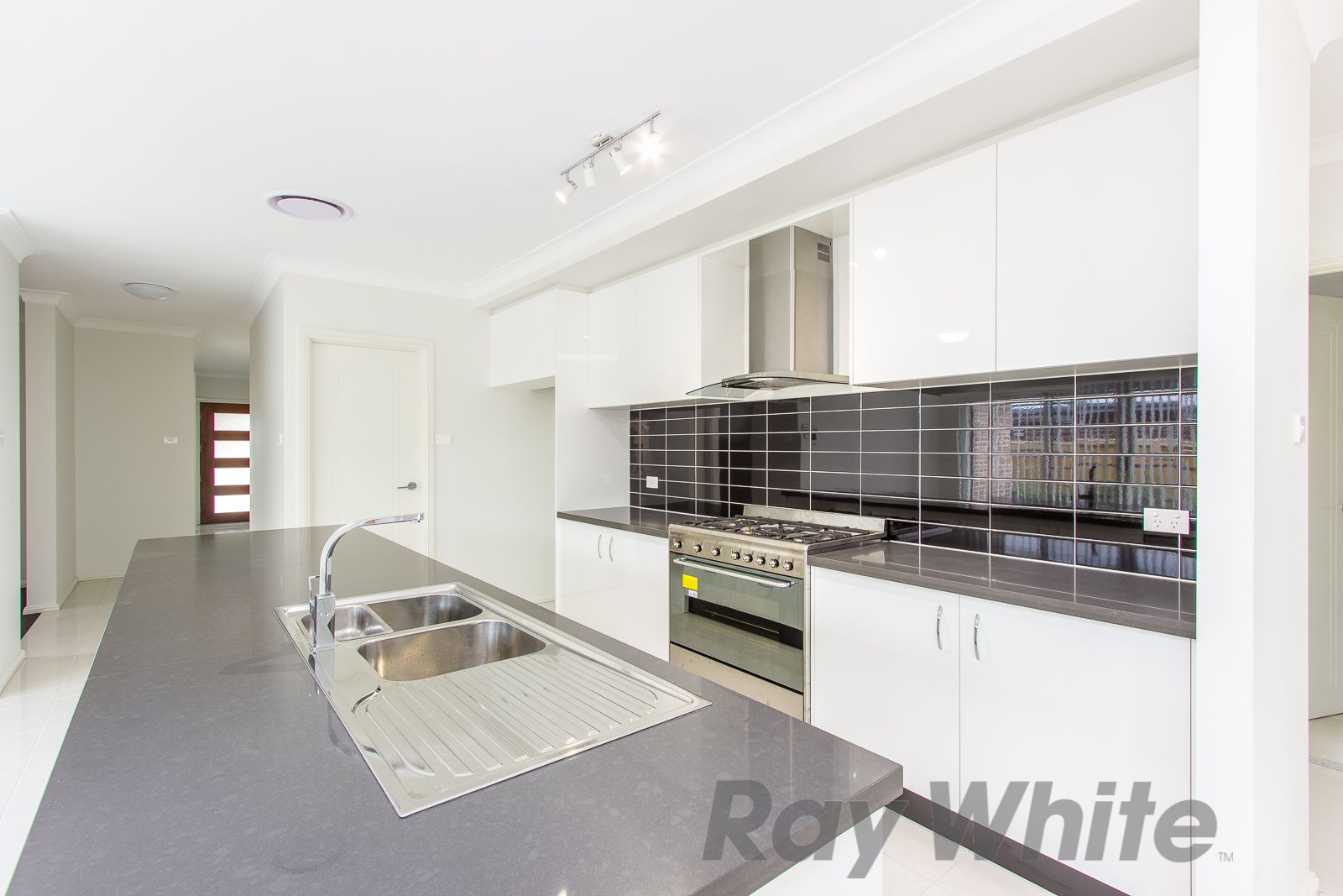 12 Wirripang Street, Fletcher, NSW 2287