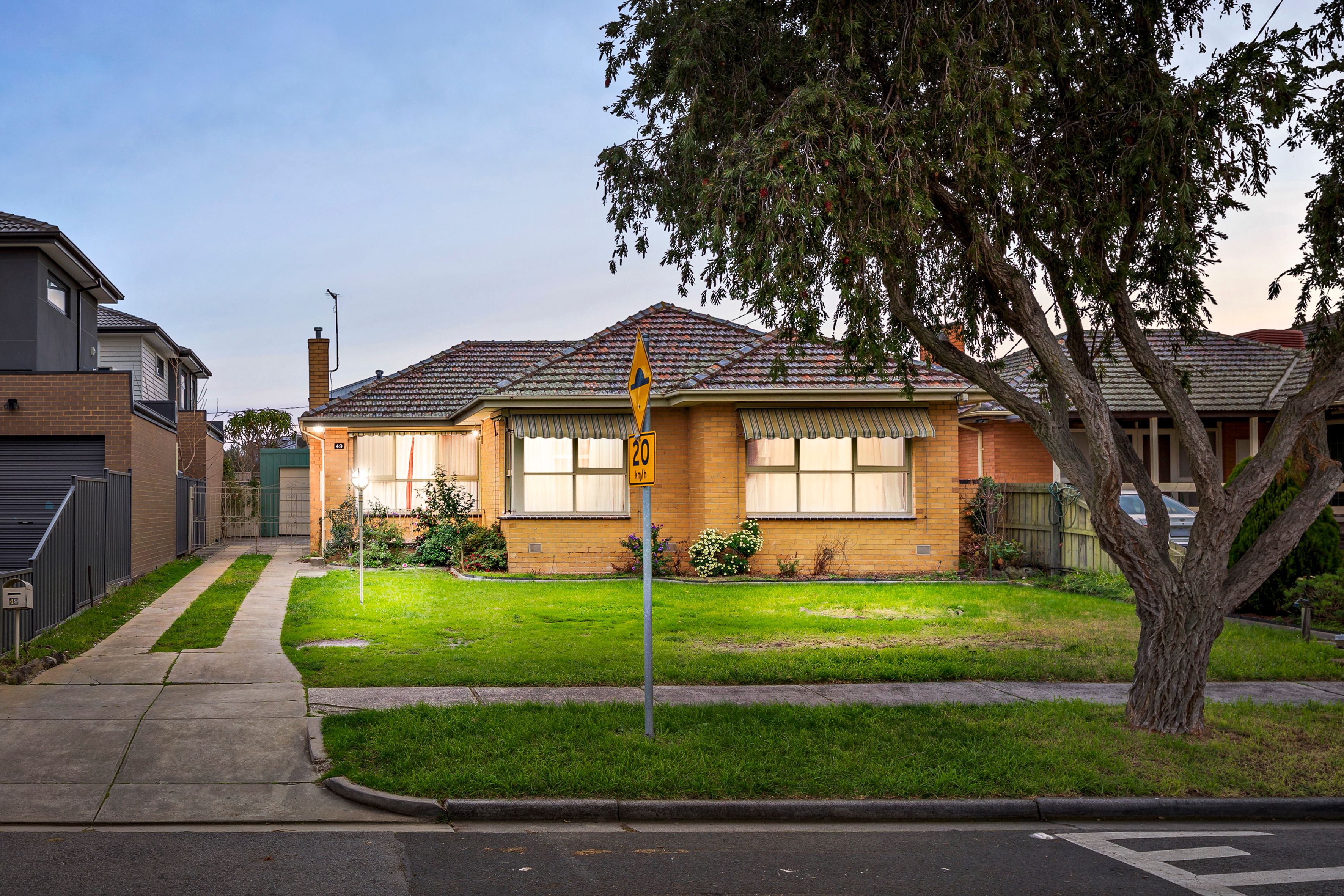 49 Cosmos Street — photo from Ray White Glenroy