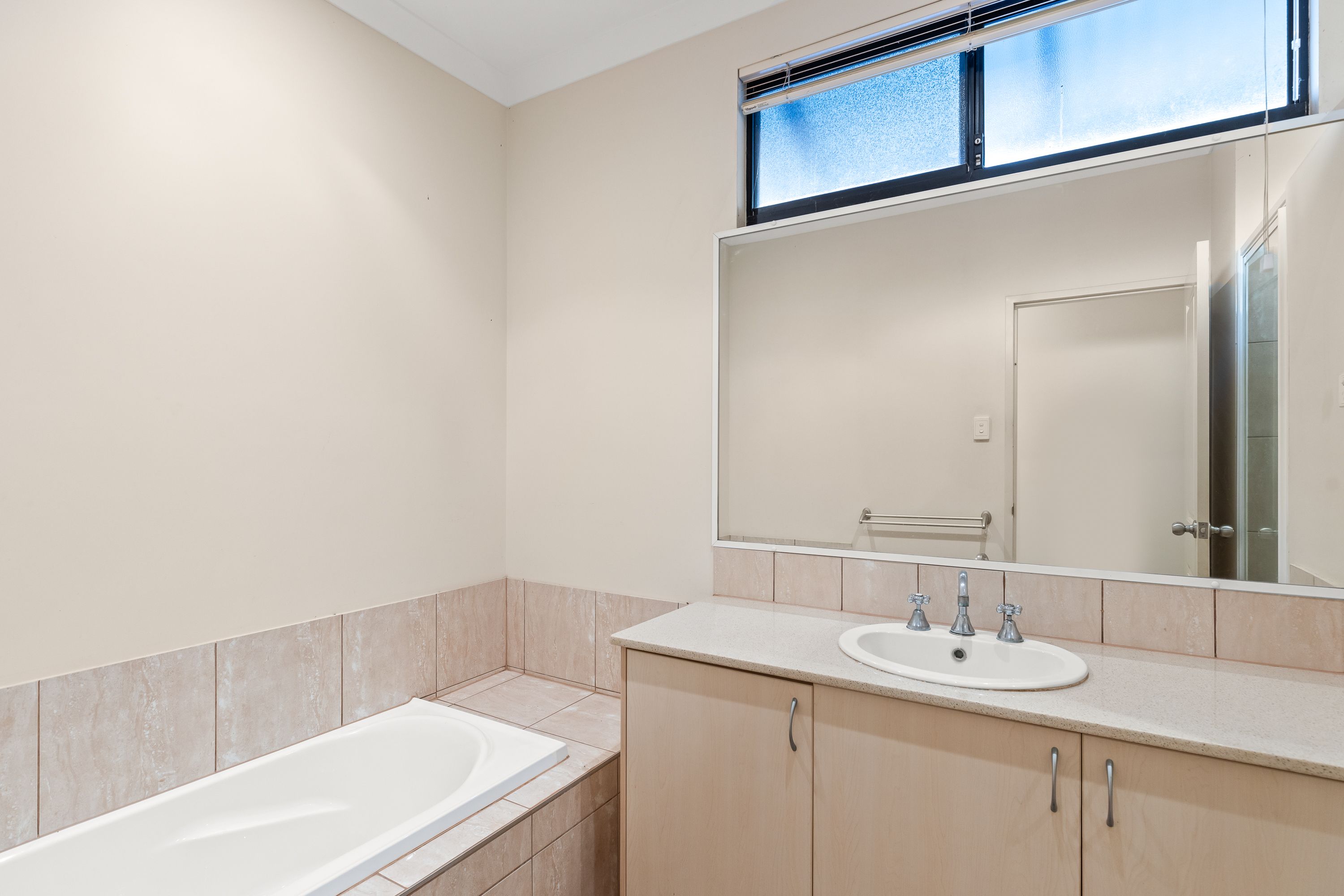 3 Wirl Buru Gardens — photo 21 of 26