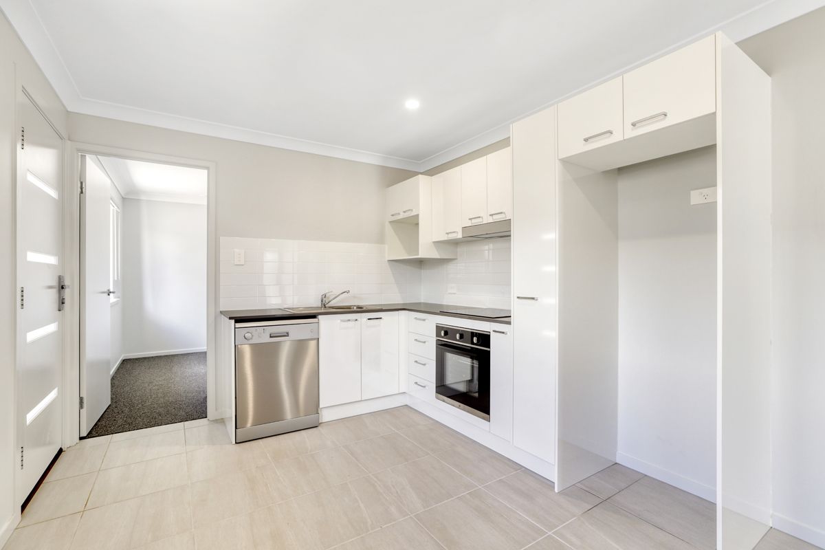 2/38 Azorean Street — photo from Ray White Bell Group Asset Management