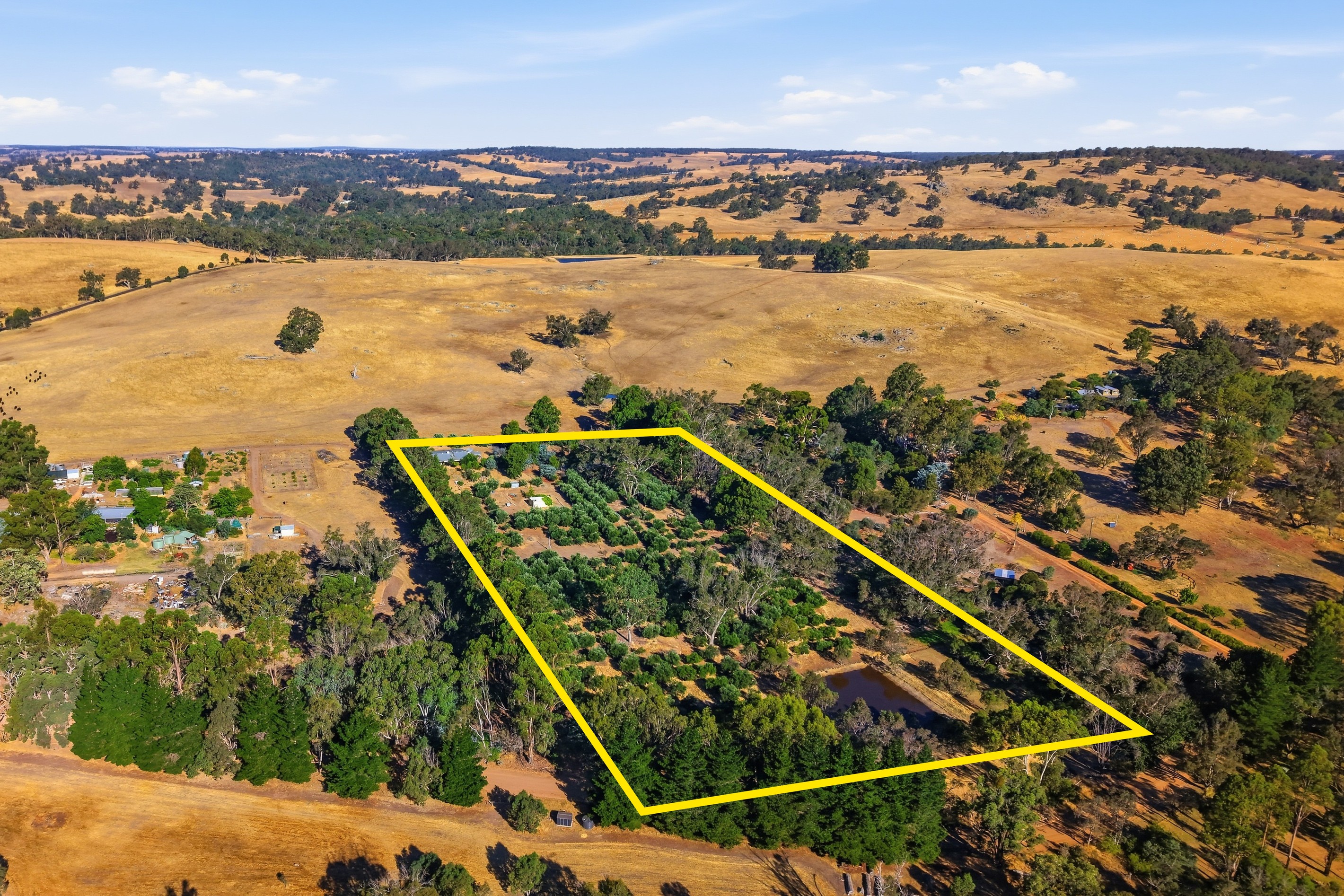 55 Waters Ford Road, Winnejup, WA 6255