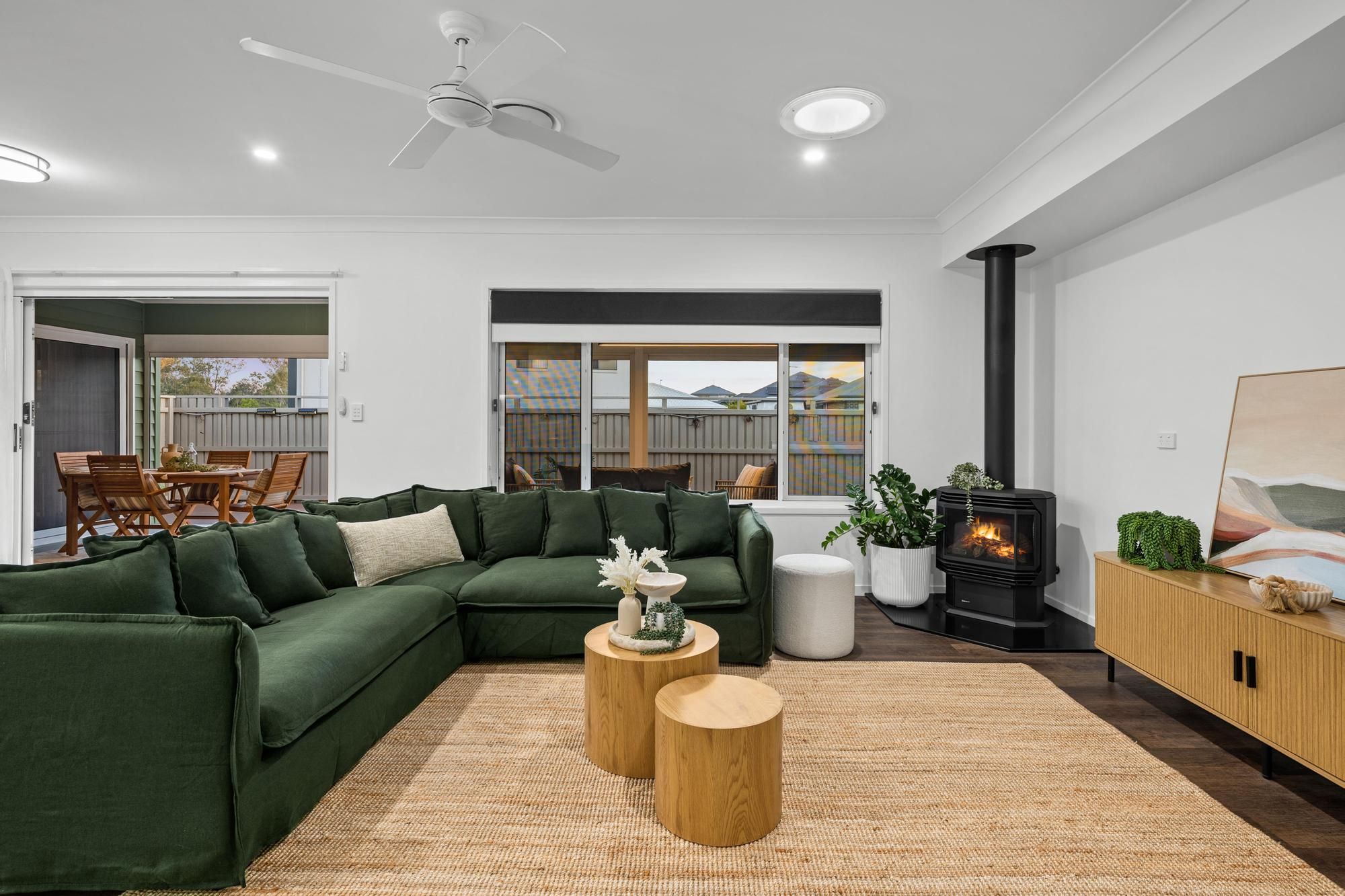 72 Carpenter Drive — photo 8 of 30