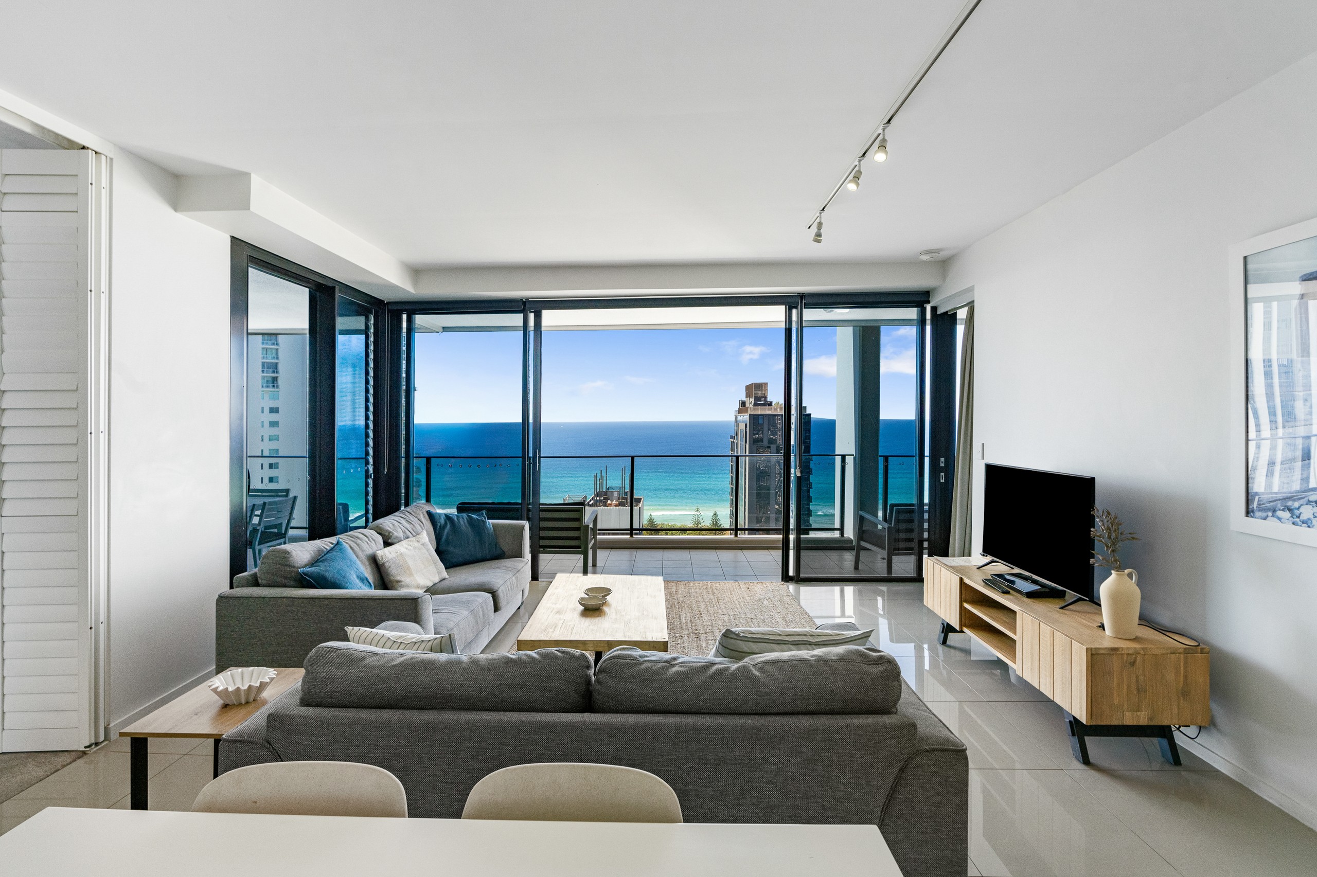 2202/14 George Avenue, Broadbeach, QLD 4218