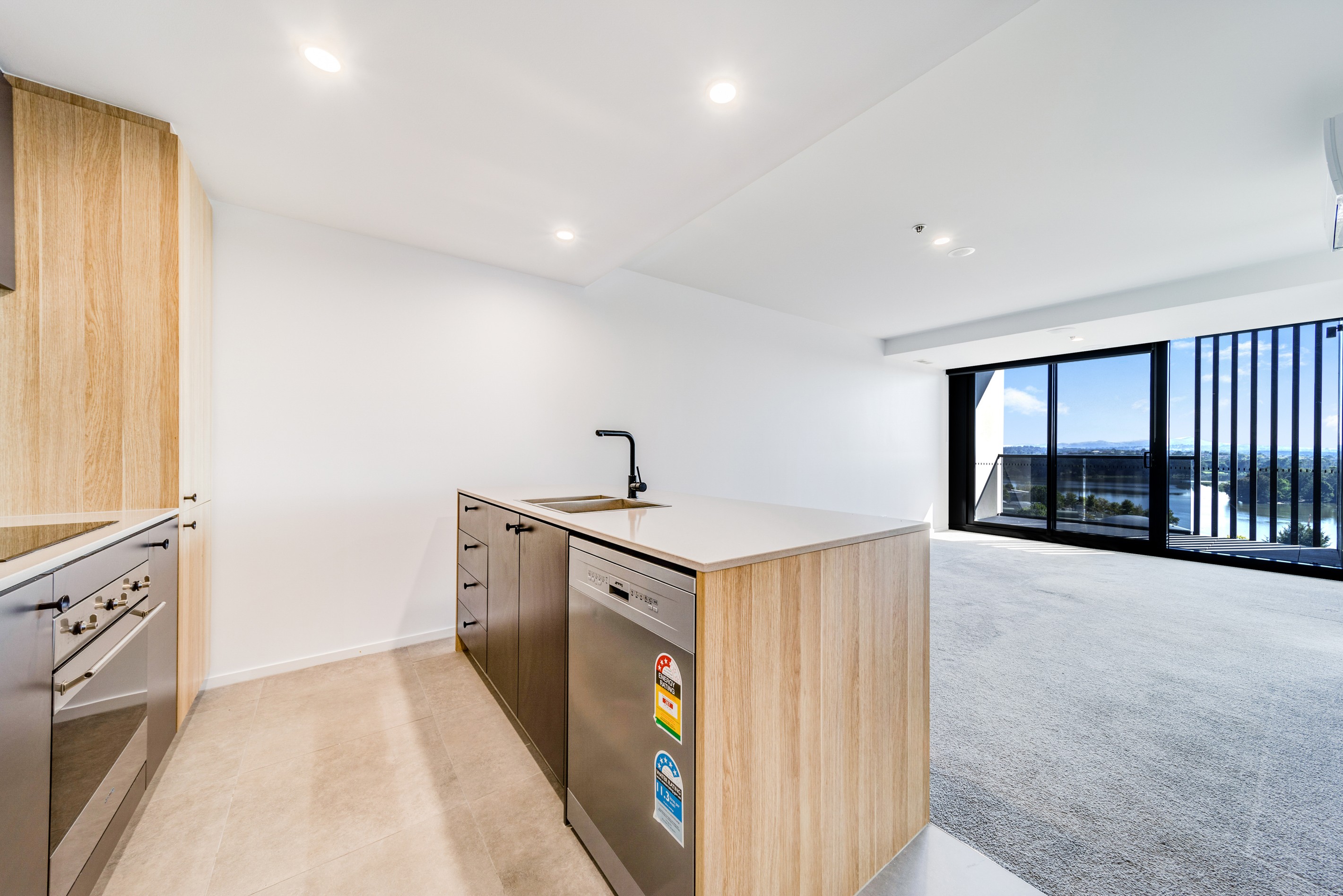 606/6 Grazier Lane, Belconnen, ACT 2617