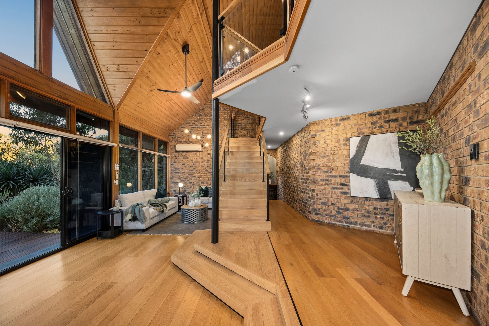 21 Tapson Crescent — photo 13 of 27