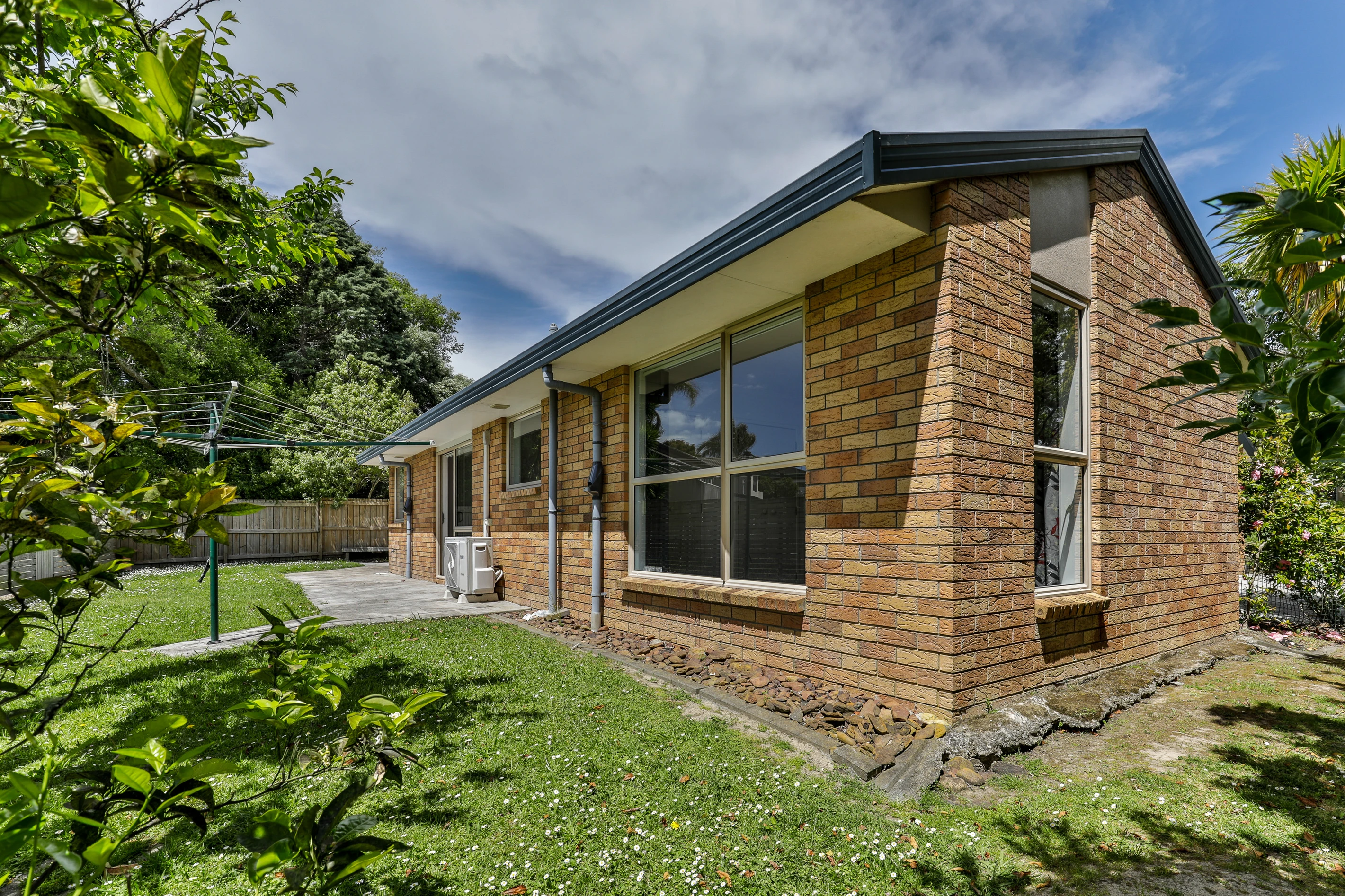 92 Fernhill Way, Oteha, North Shore City