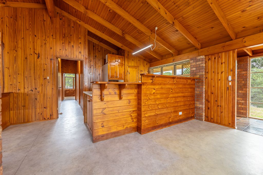 175a Bass Road — photo 4 of 22