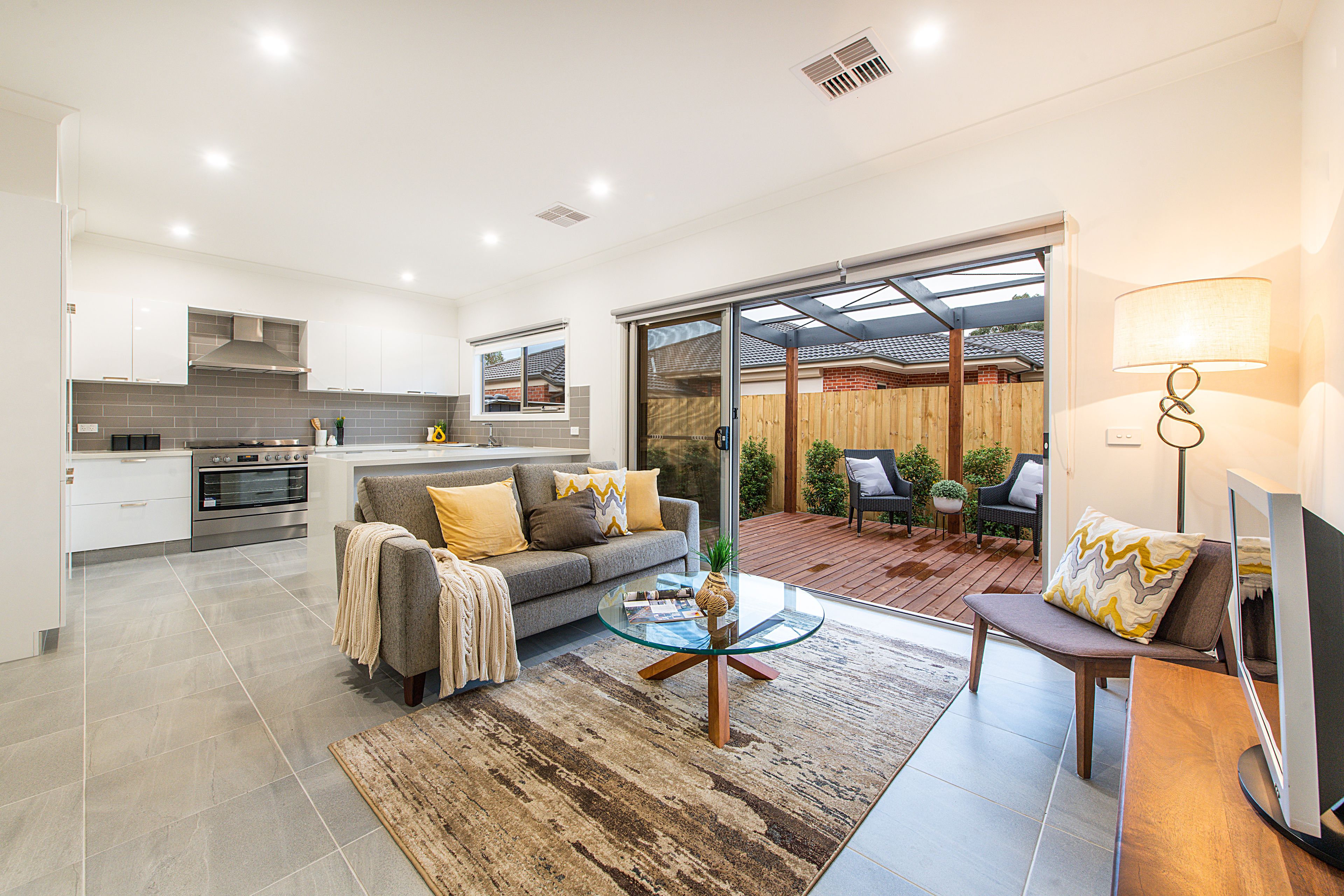 2/6 Graham Avenue, Kilsyth, VIC 3137