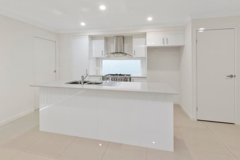 31 Tomaree Road, Ripley, QLD 4306
