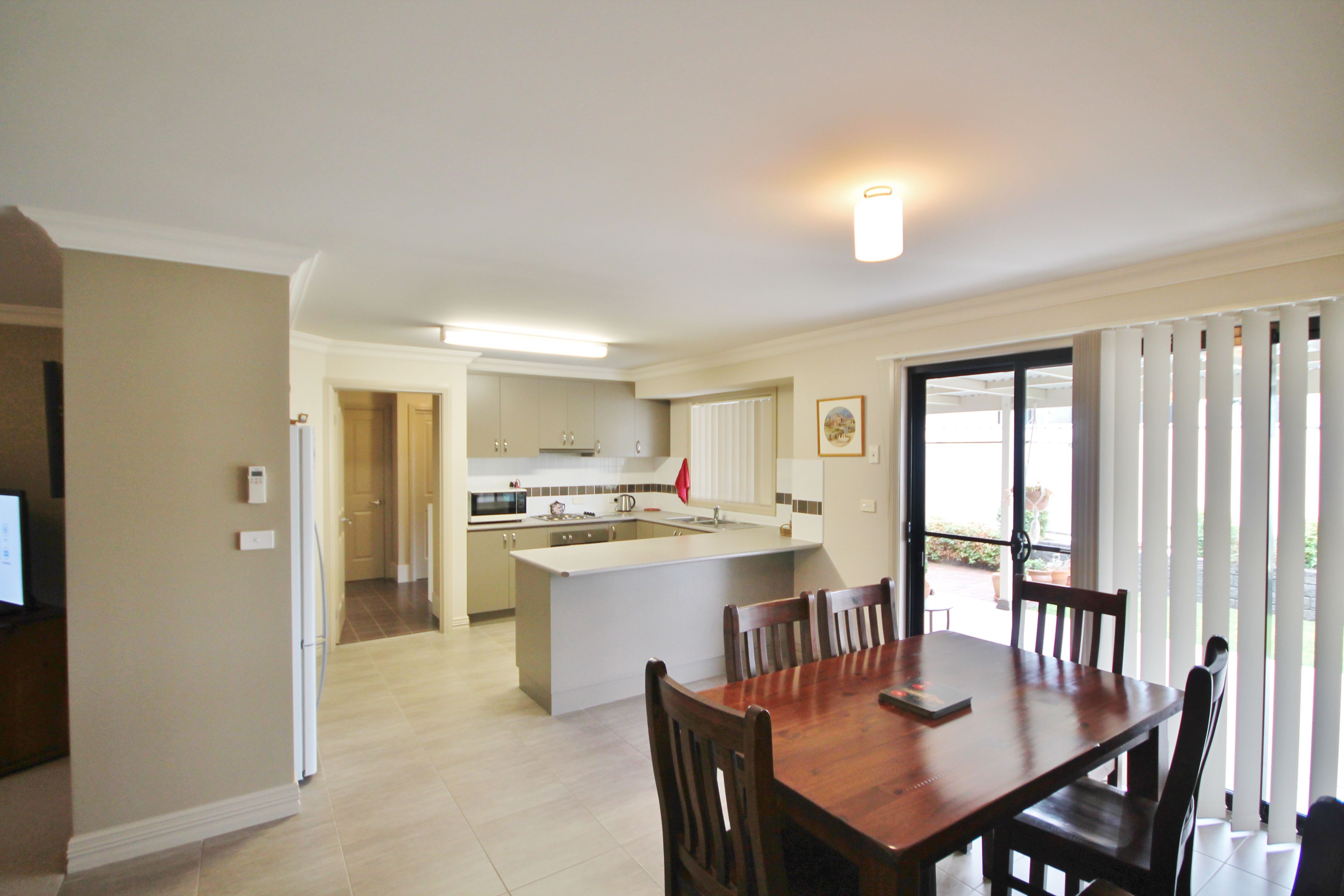 1/97 Binalong Street, Young, NSW 2594