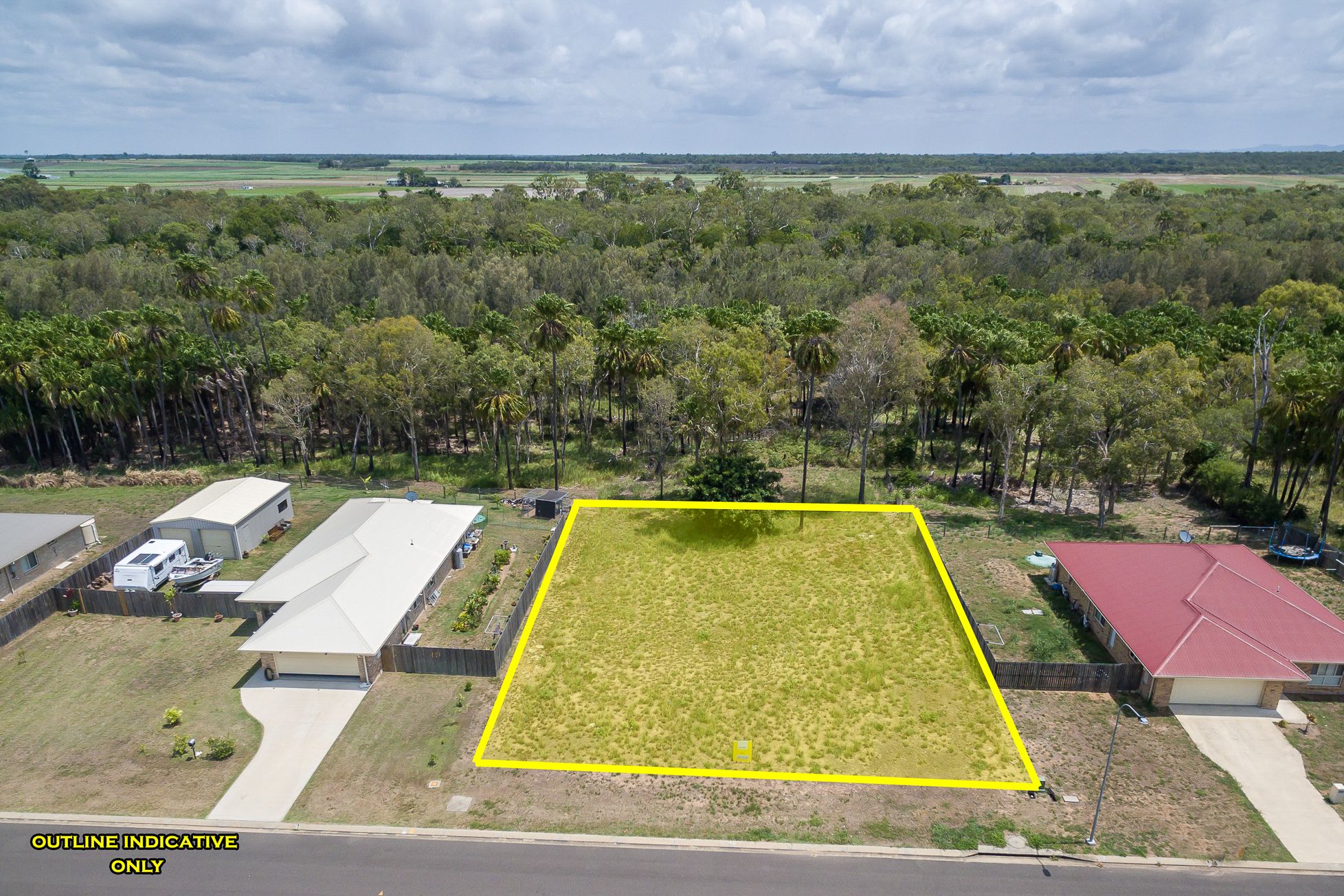 33 Regency Road, Moore Park Beach, QLD 4670