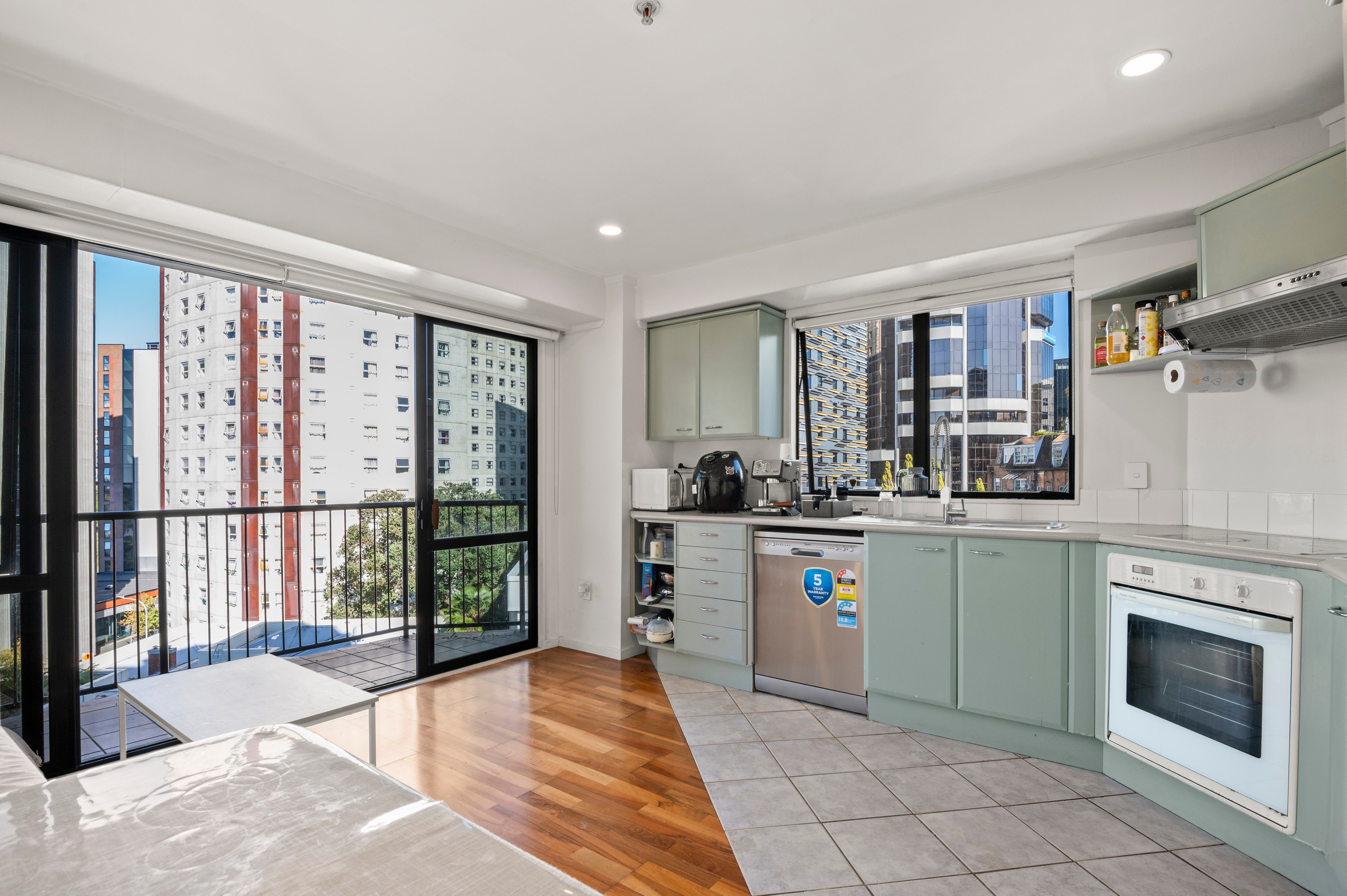 6D/6 Whitaker Place, Grafton, Auckland City