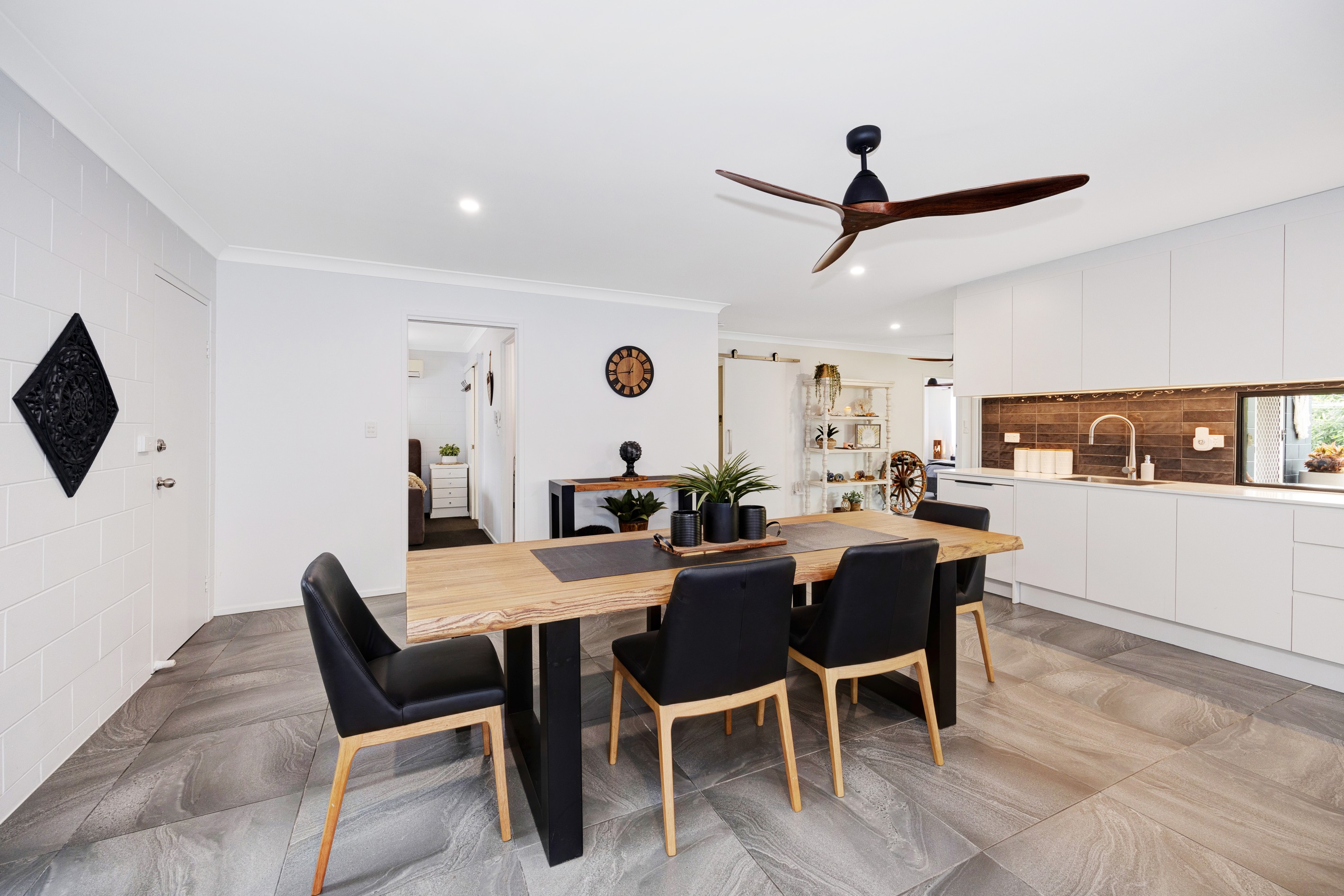 43 Feeney Avenue, Rasmussen, QLD 4815