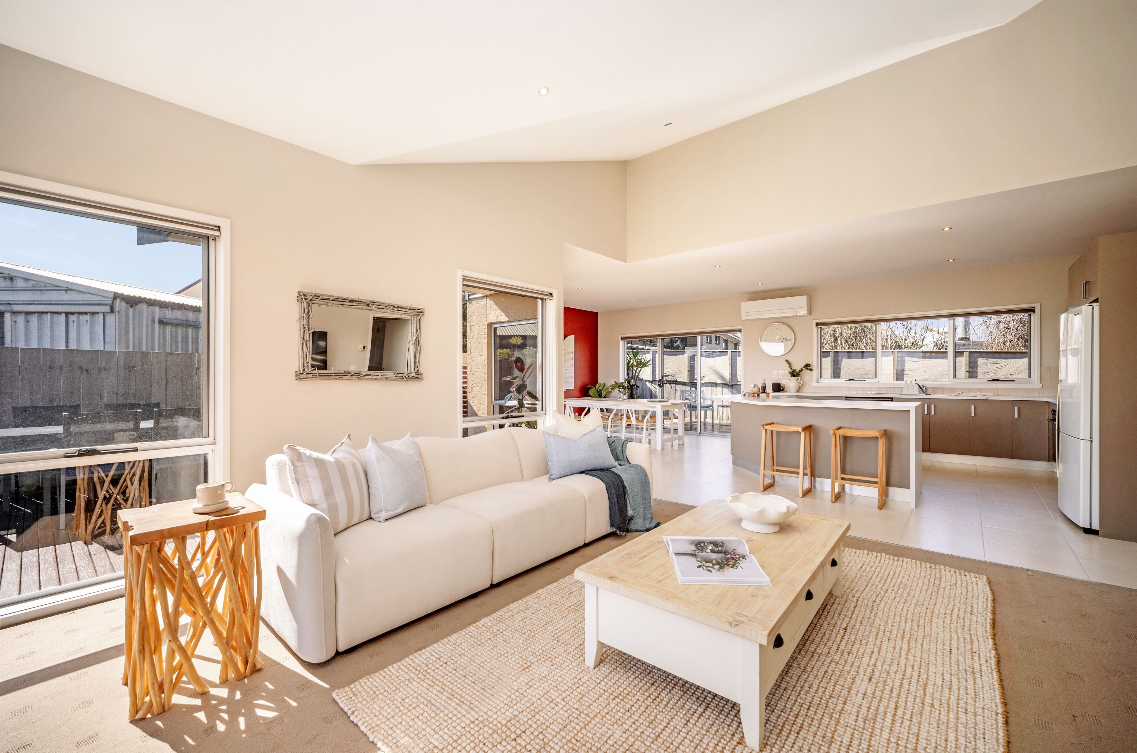 12 Maguire Place — photo 3 of 17