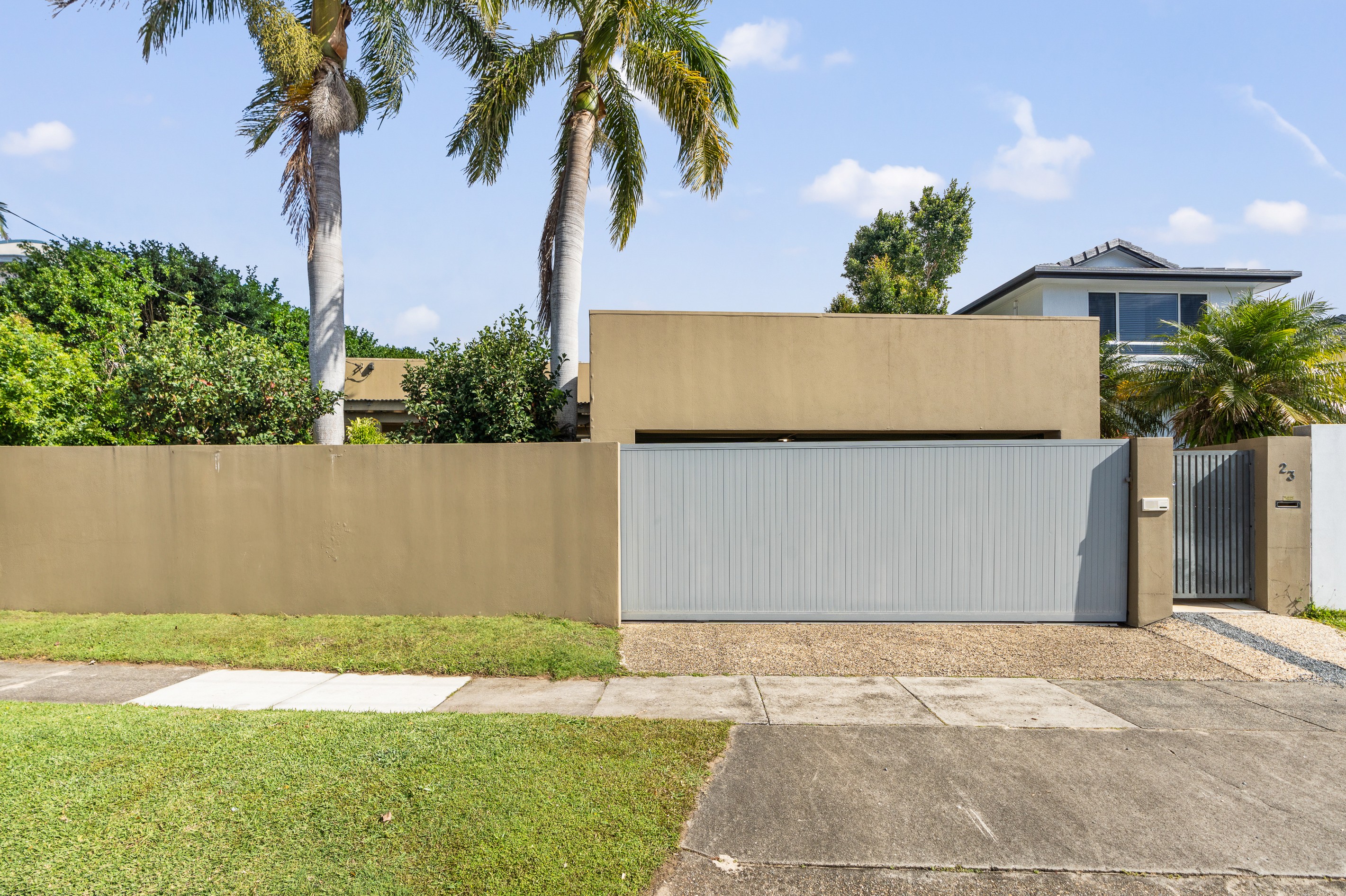 23 Amalfi Drive, Isle Of Capri, QLD 4217