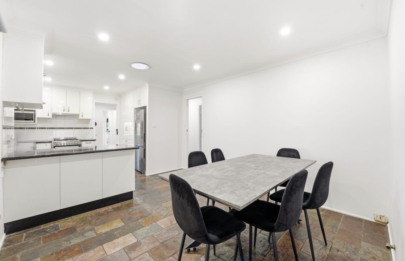 5 Tillford Grove — photo 4 of 21