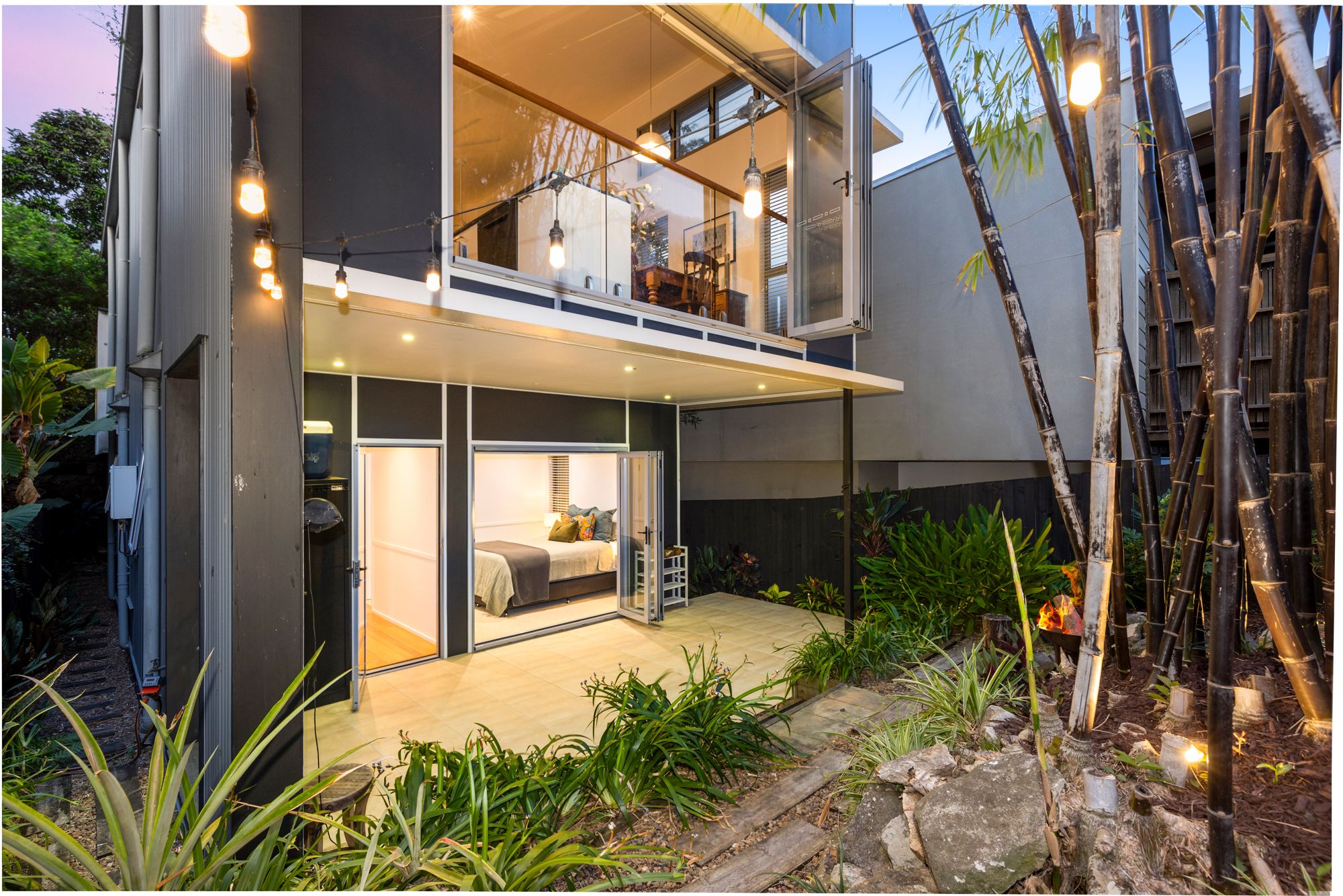 169 James Street — photo from Ray White Bulimba