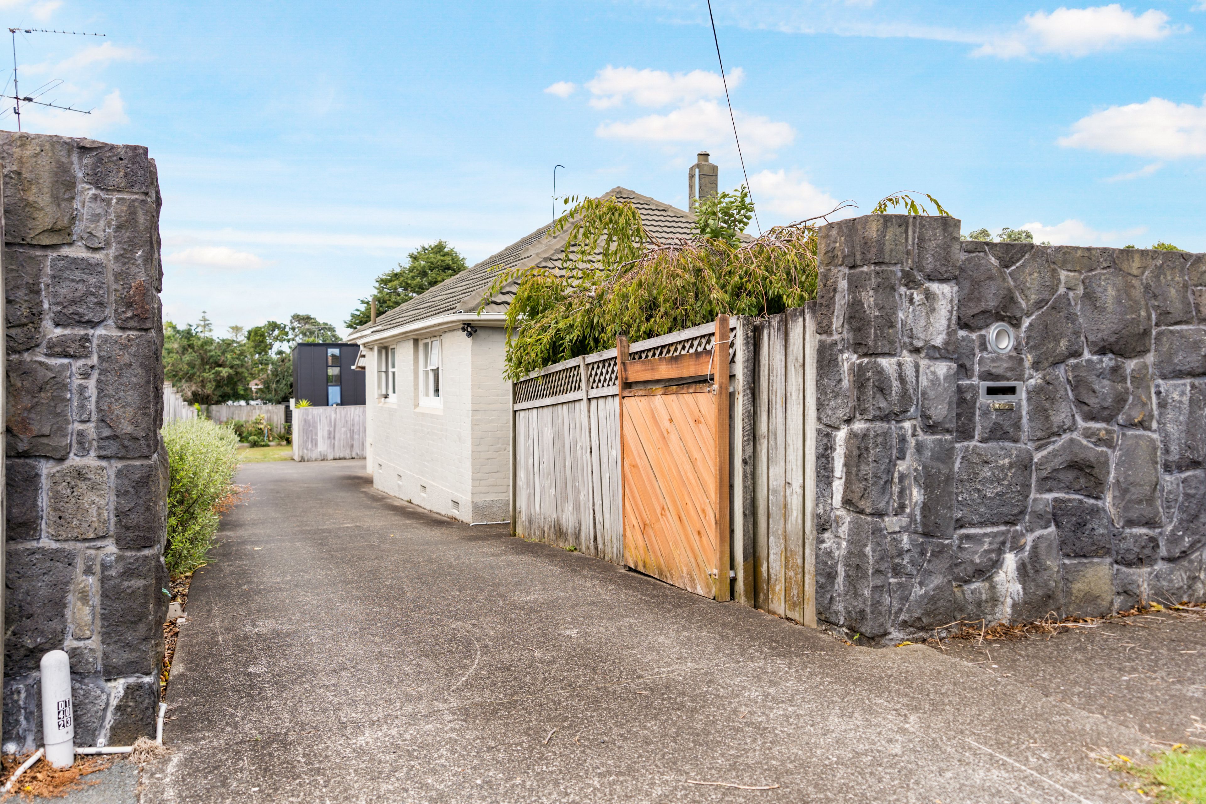 24 Brookfield Avenue, Onehunga, Auckland City