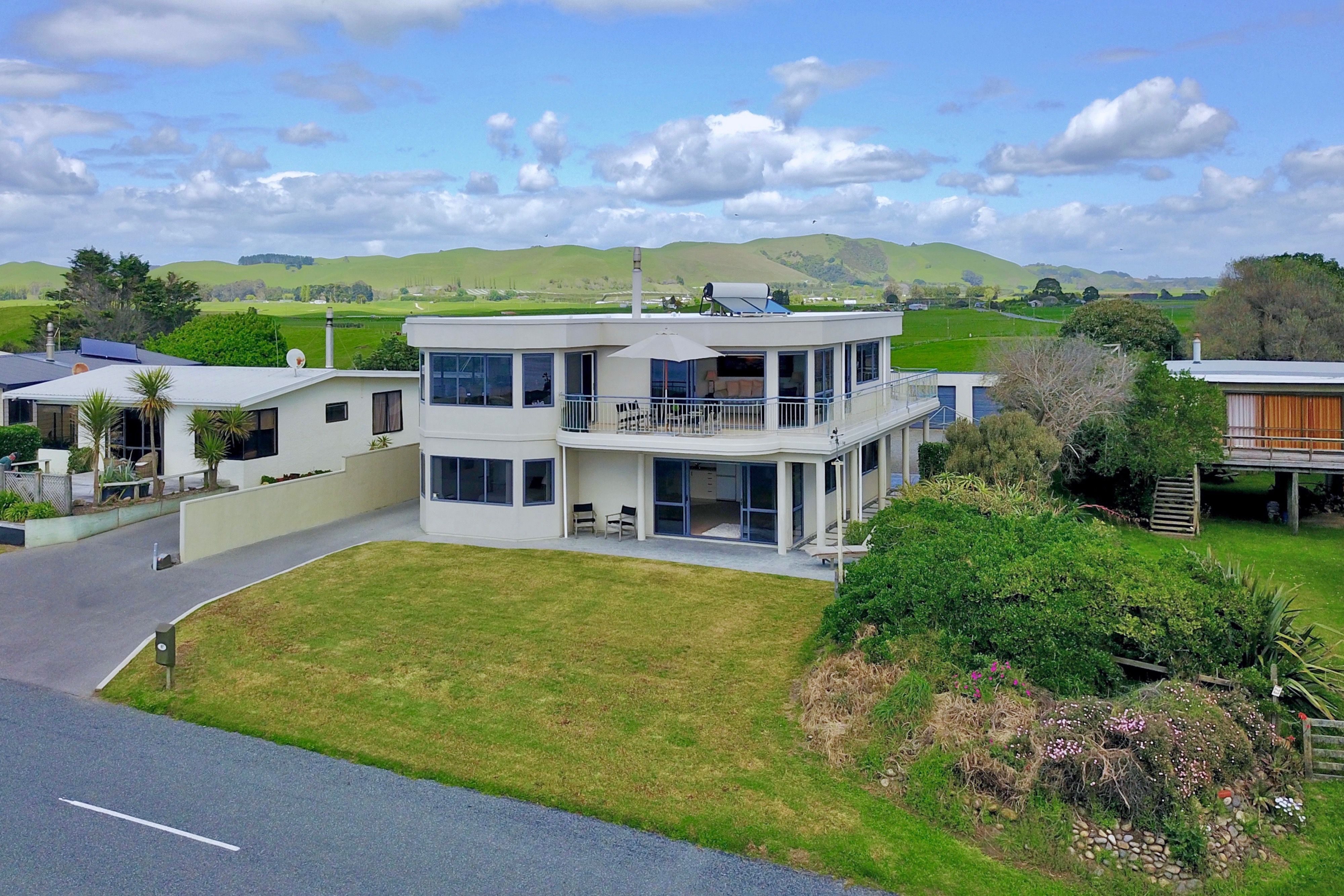 121 Rogers Road, Pukehina, Western Bay Of Plenty District