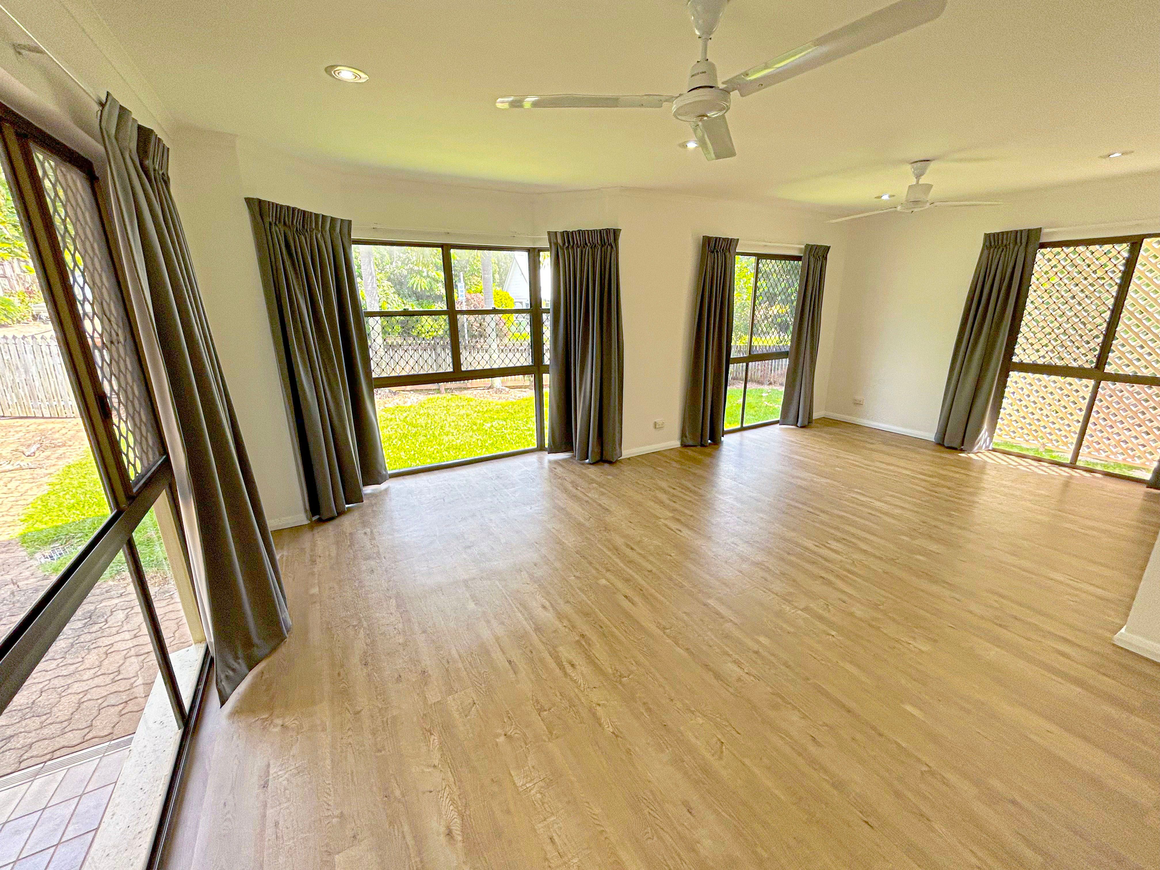 10 Madang Street, Trinity Beach, QLD 4879