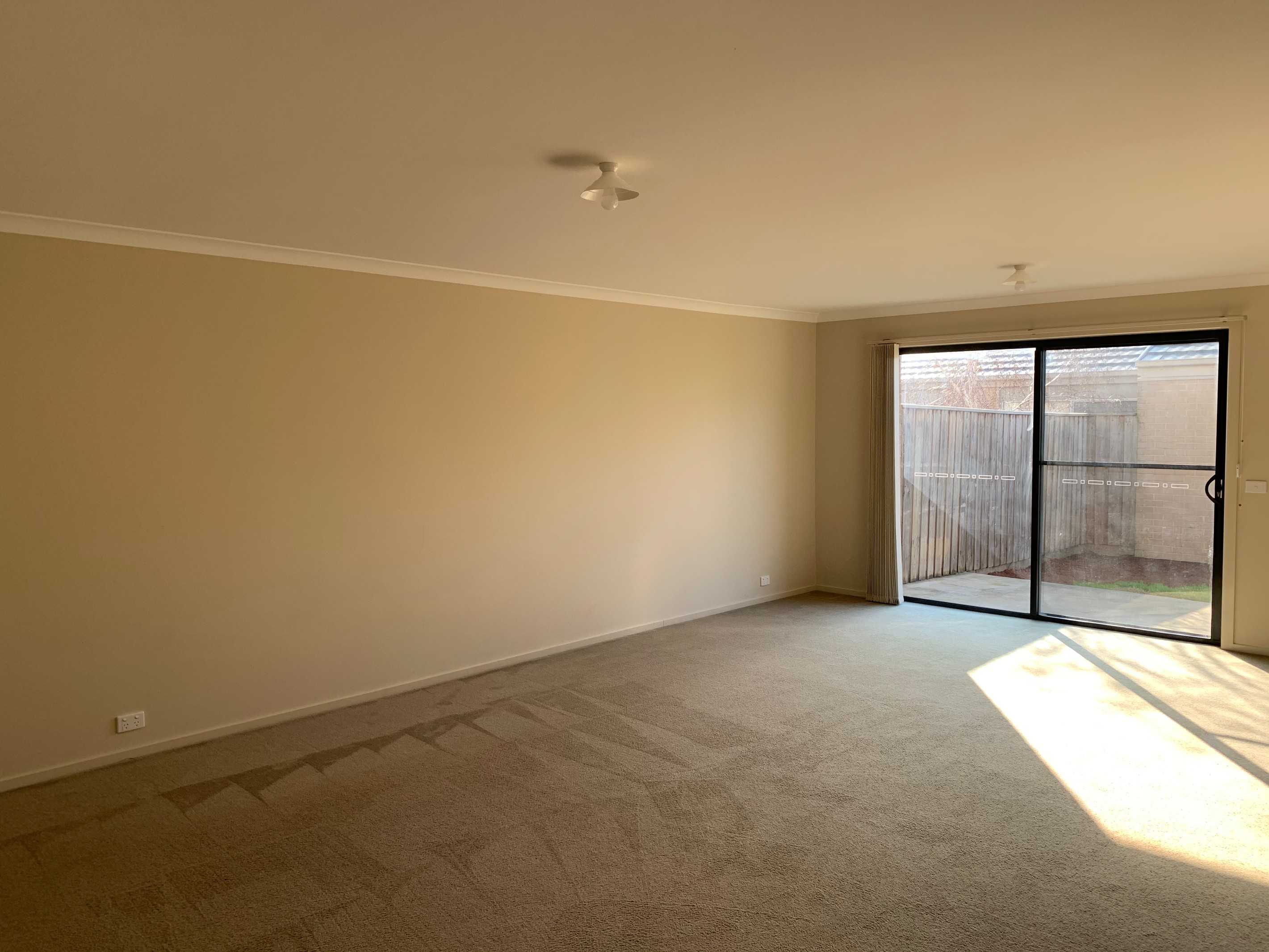 64 Green Gully Road, Clyde, VIC 3978