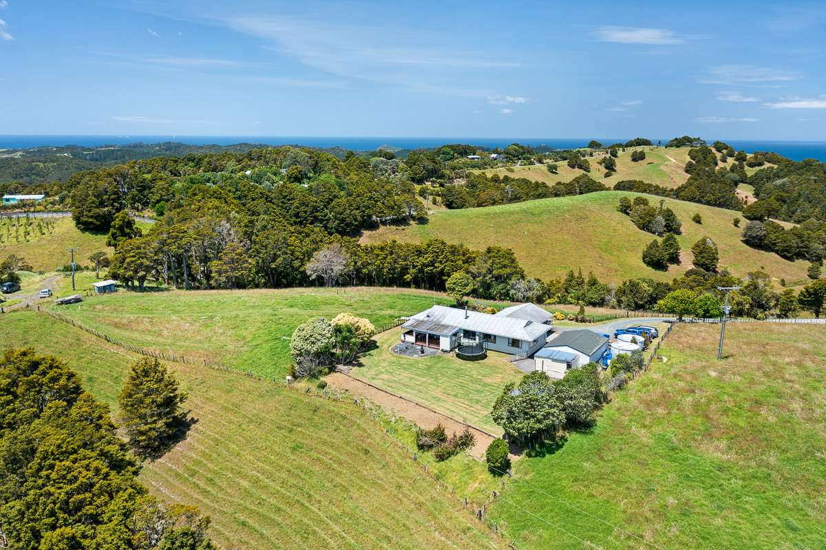 155 Te Toiroa Road photo 2