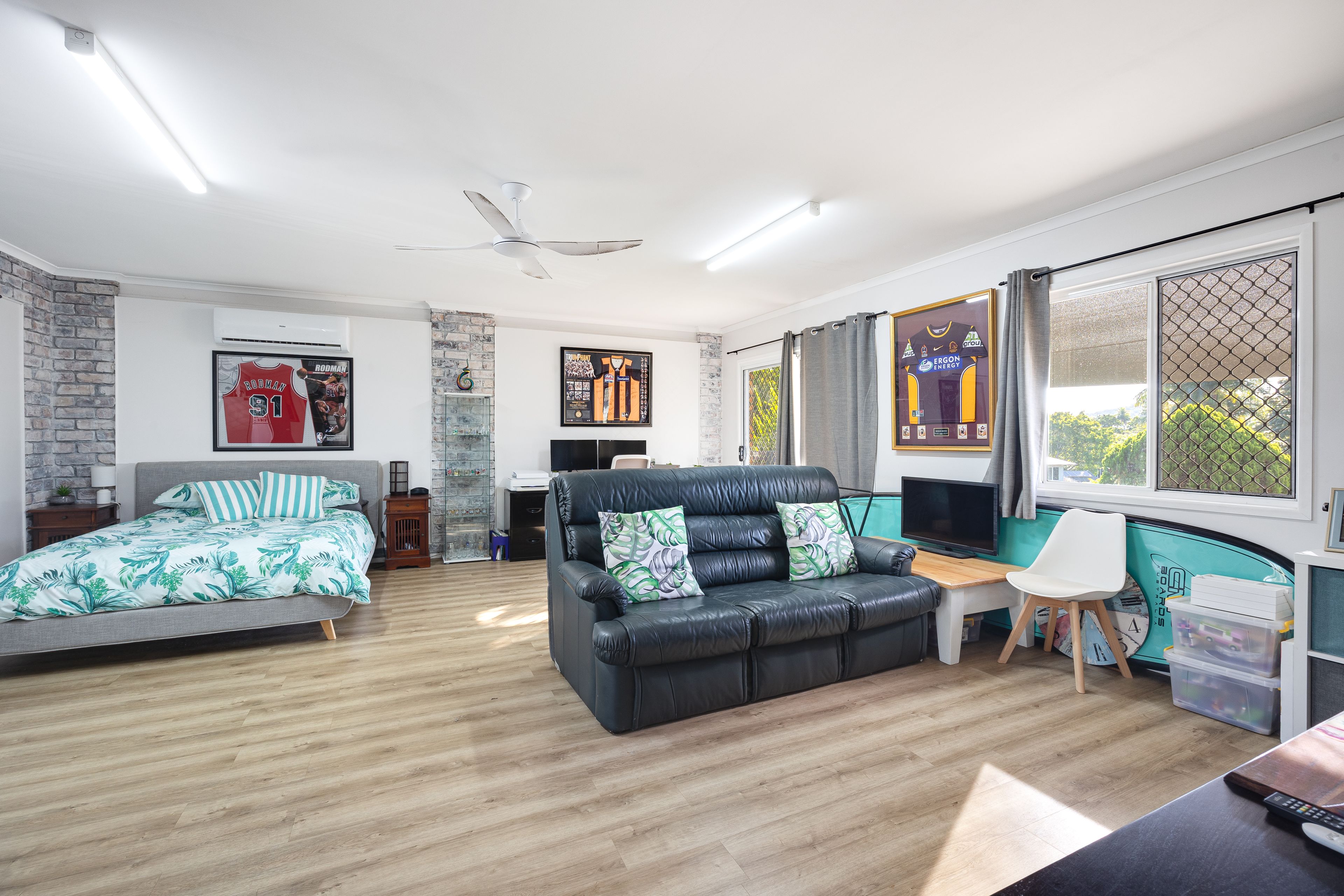 18 Mona Court — photo 9 of 16