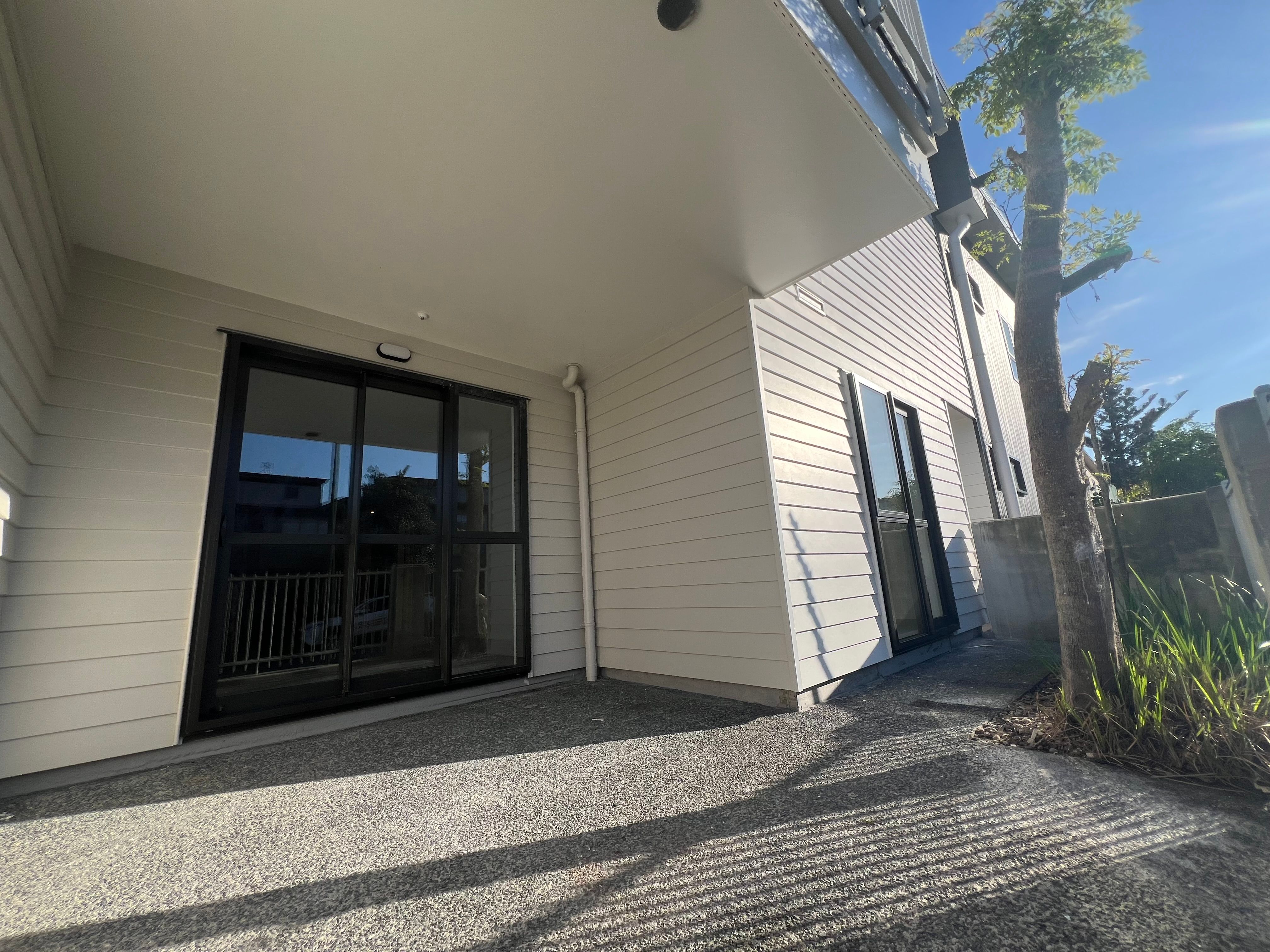 7B/132B Stancombe Road, Flat Bush, Manukau City