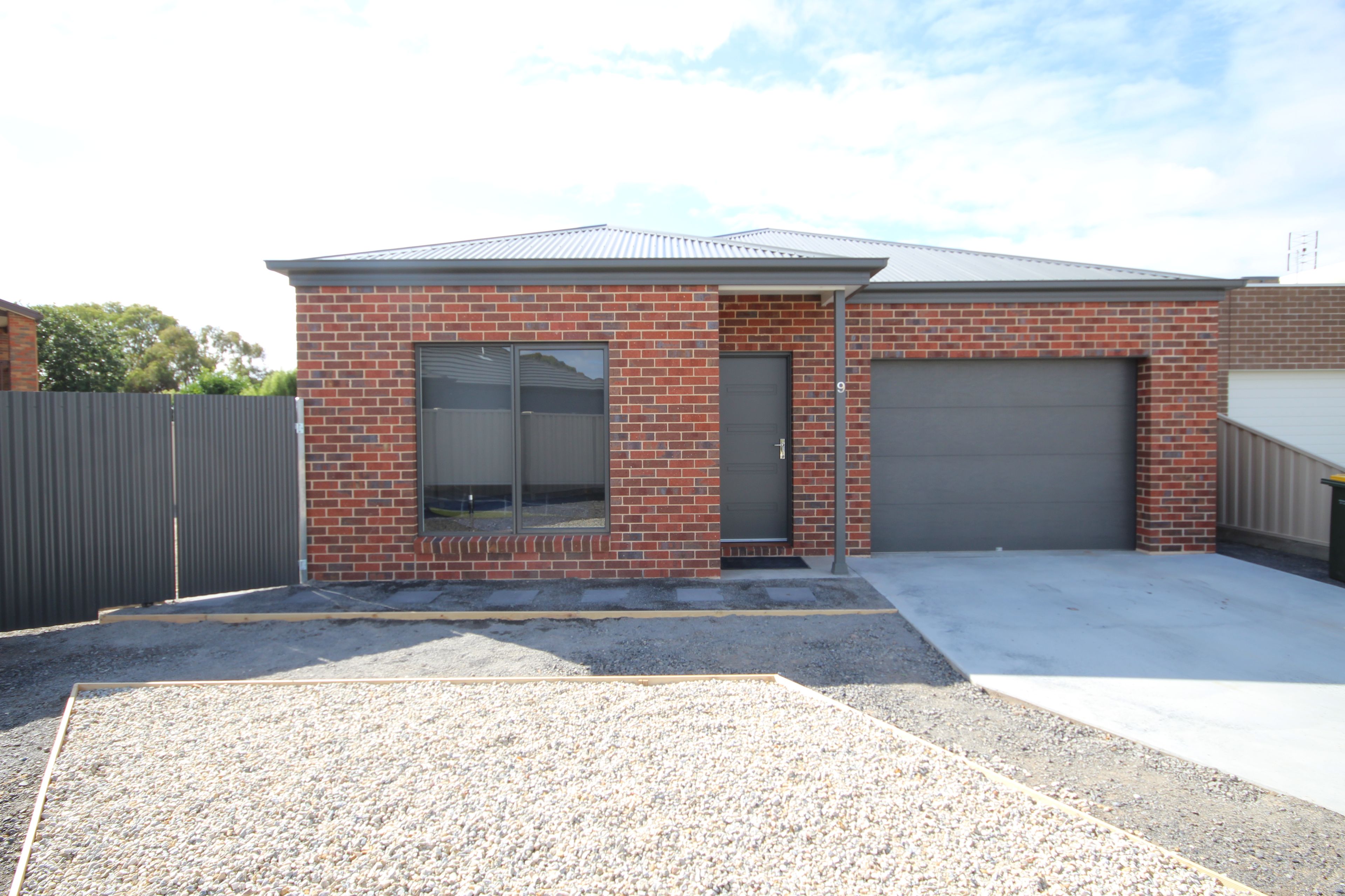 9 Hogan Court, HORSHAM VIC 3400
