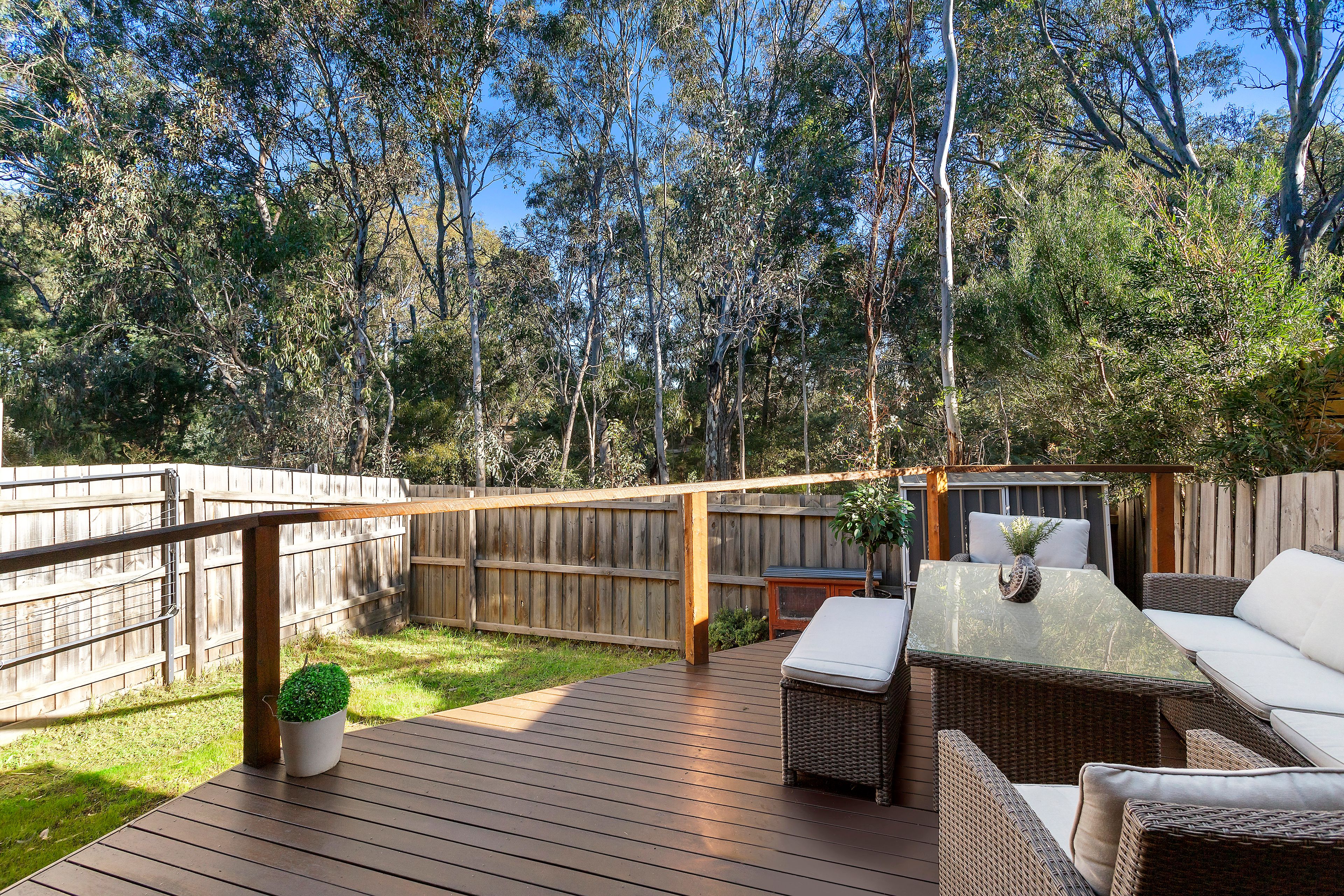18 Cabena Crescent, Chadstone VIC 3148