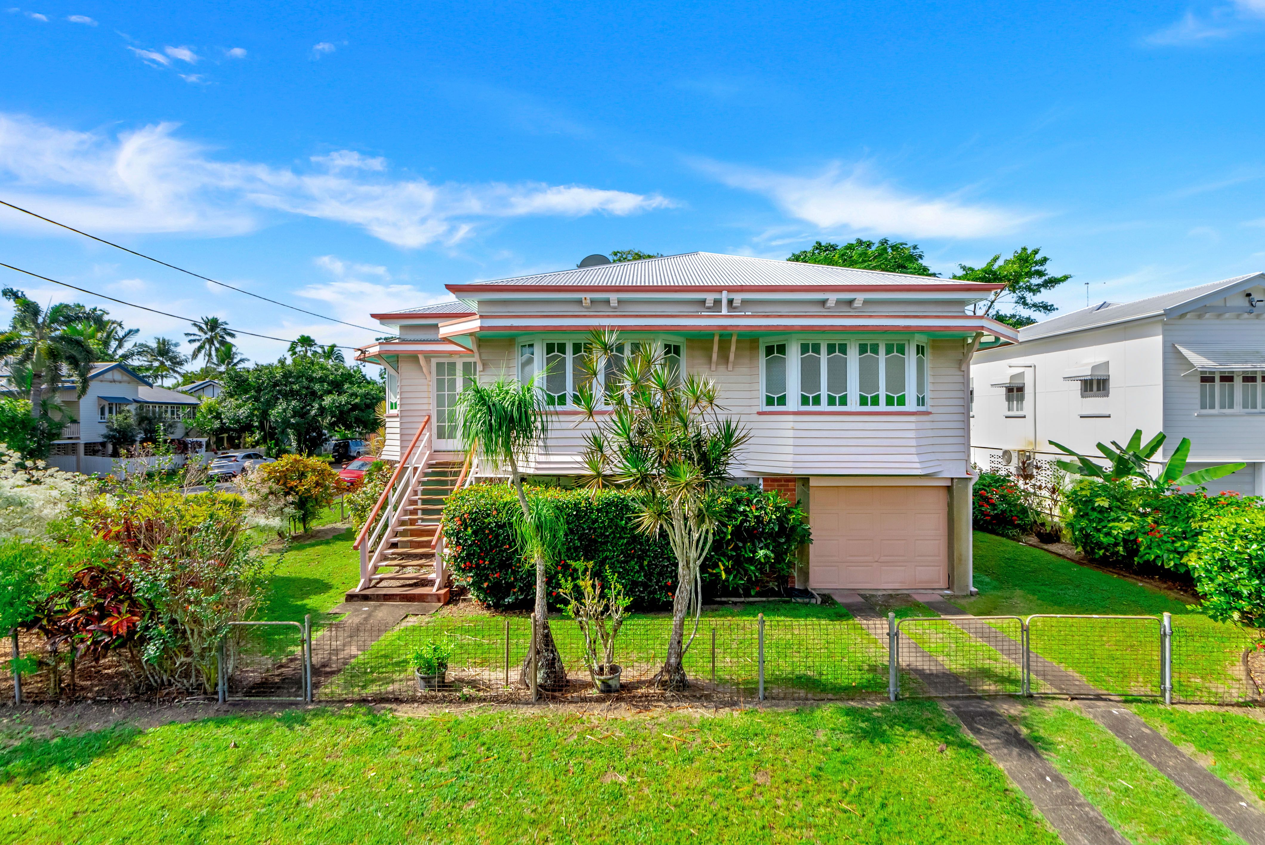 14 Queen Street, Parramatta Park, QLD 4870