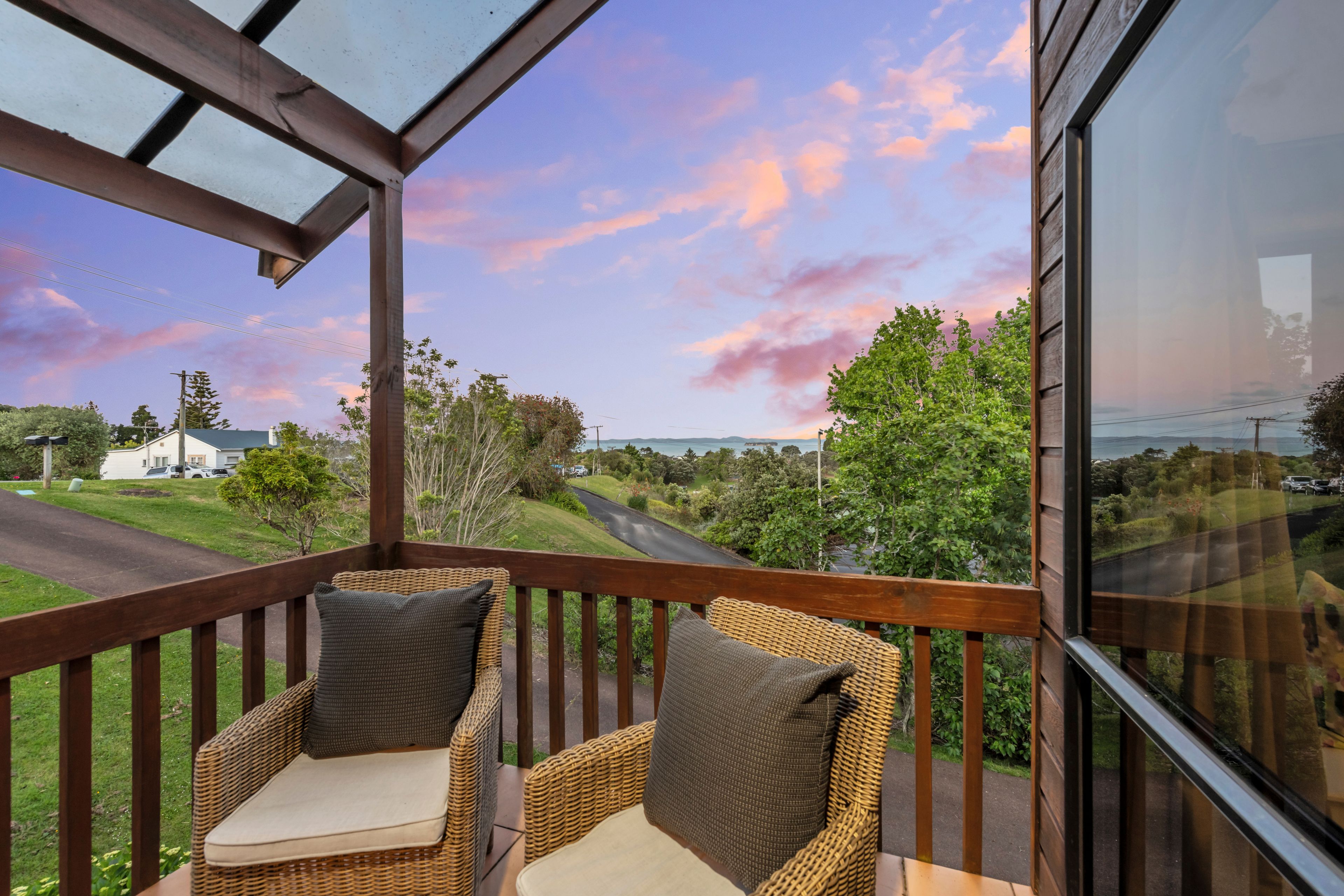 27 Selwyn Road, Cockle Bay, Manukau City