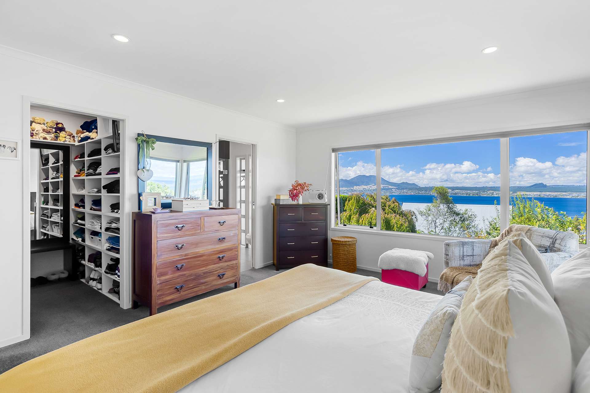 104 Wakeman Road photo 15