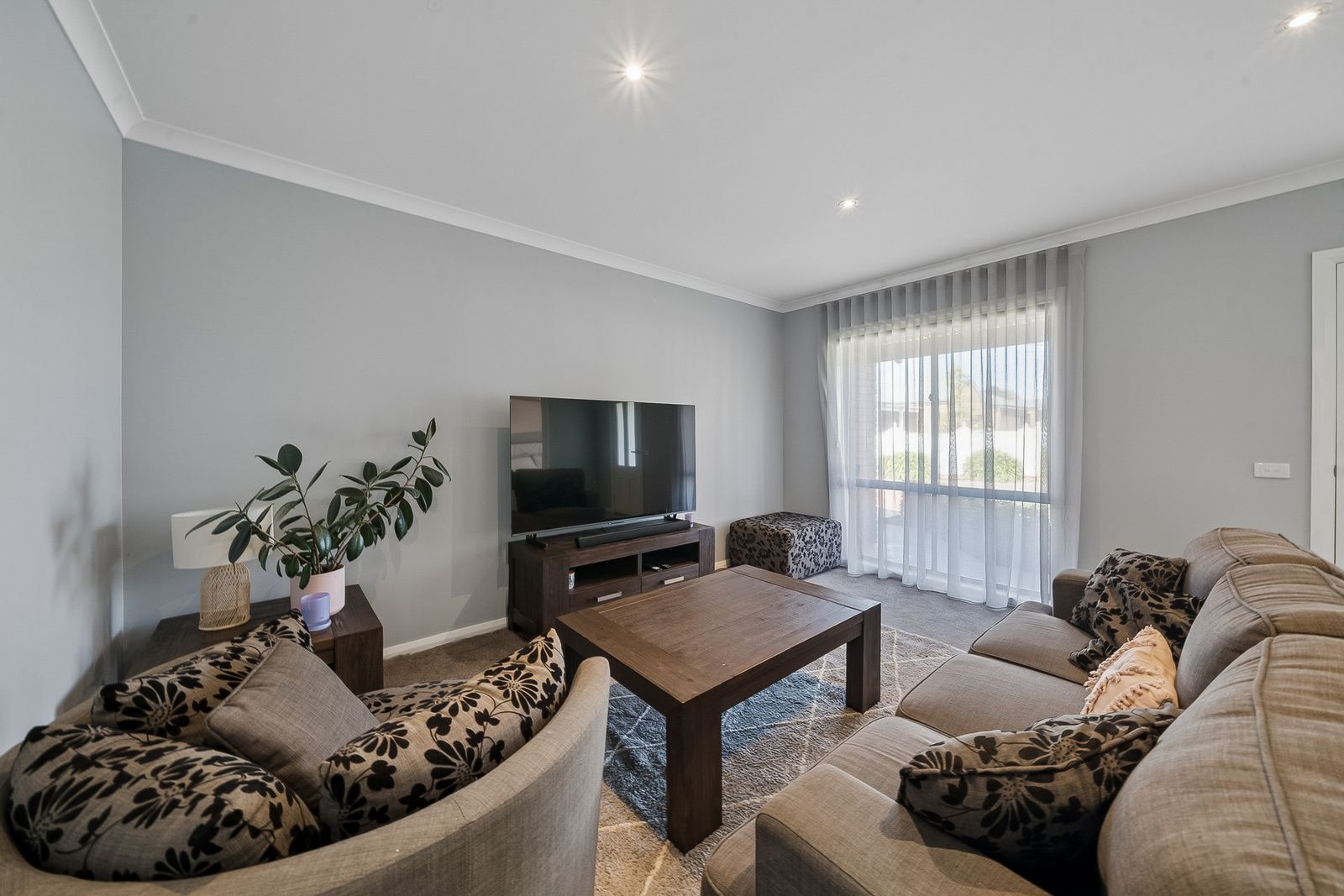 2/1 Racecourse Road — photo 8 of 22