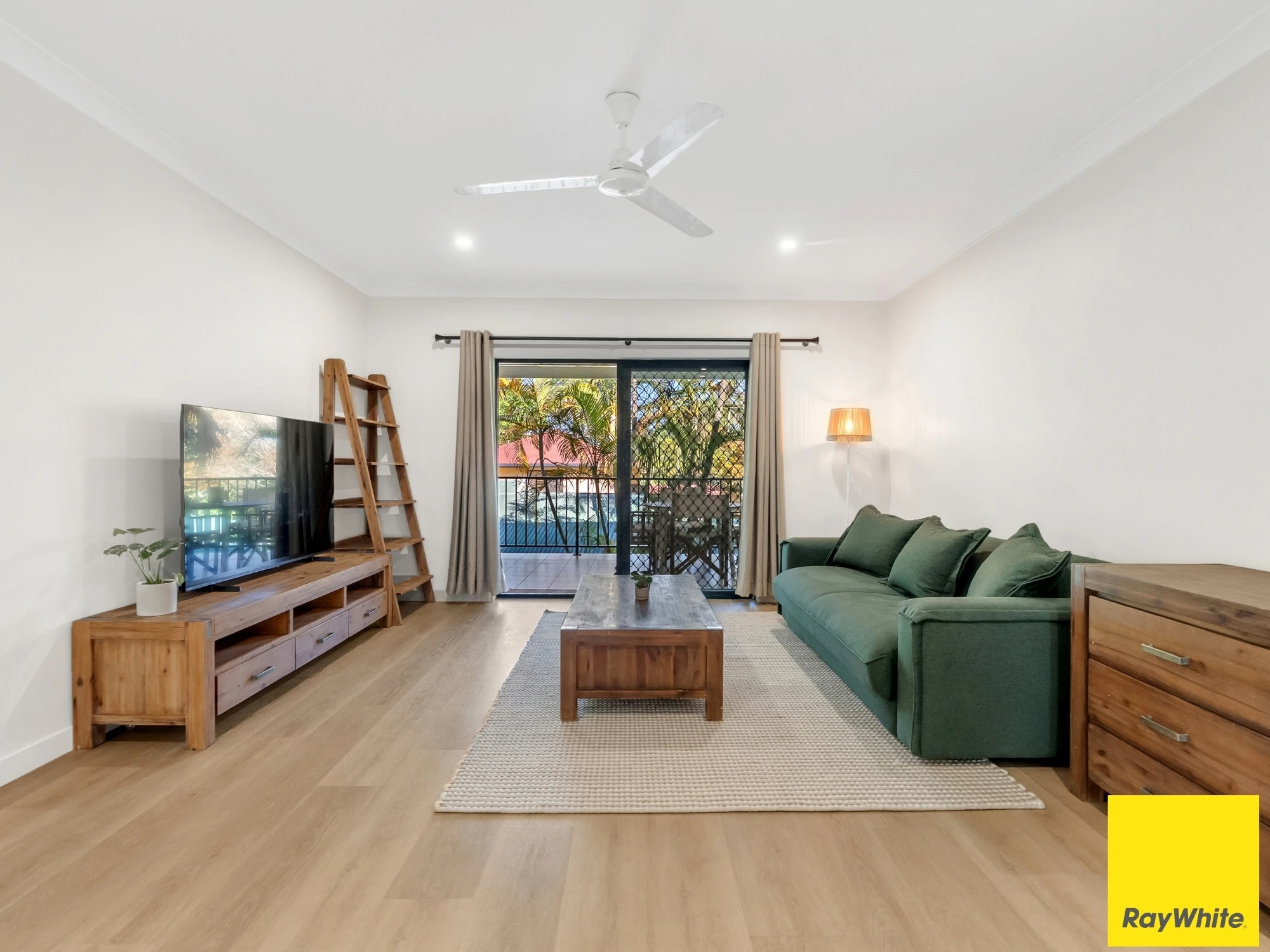 24/3-9 Stratford Parade, Stratford, QLD 4870
