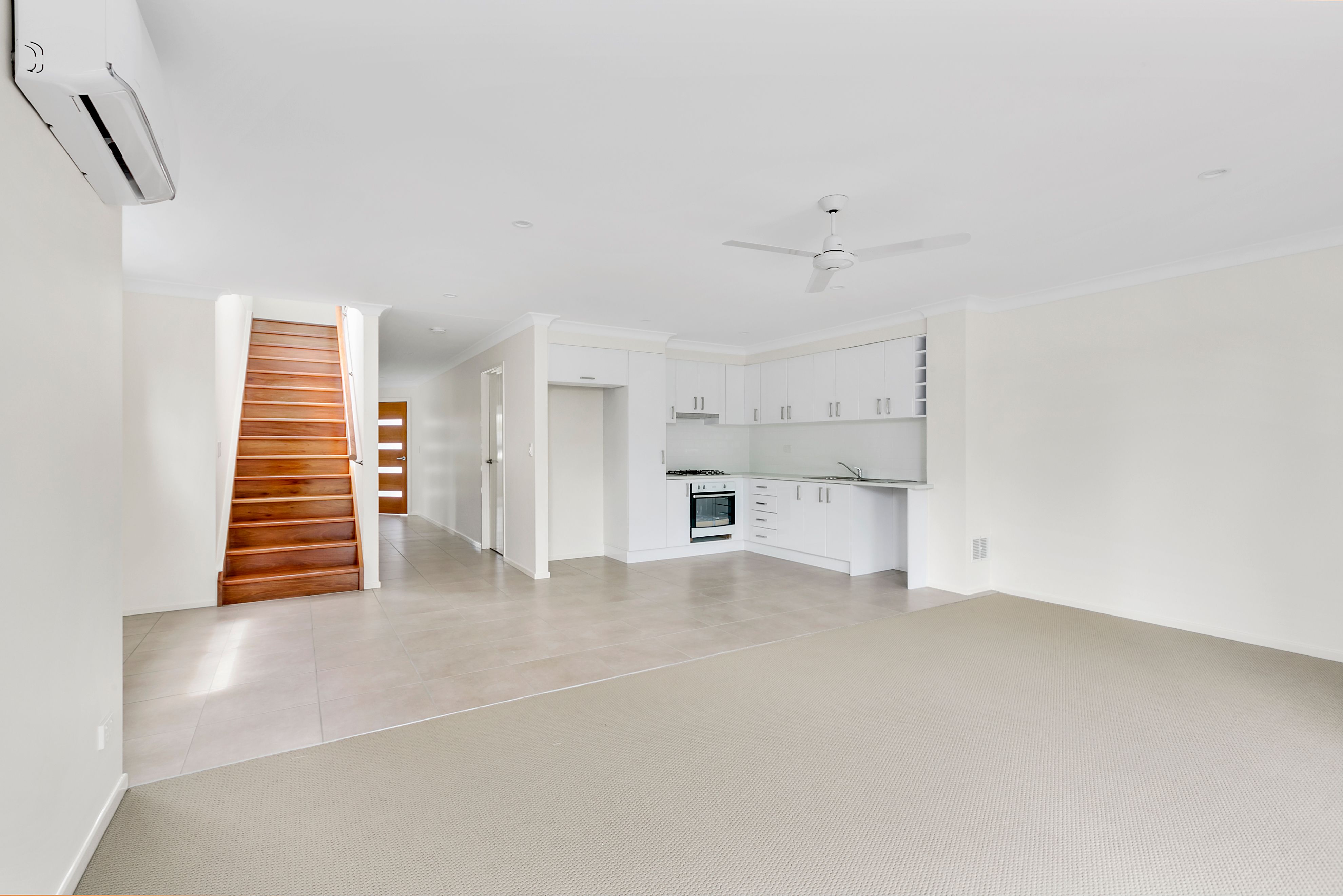 2/4 Grenfell Street, Nerang, QLD 4211