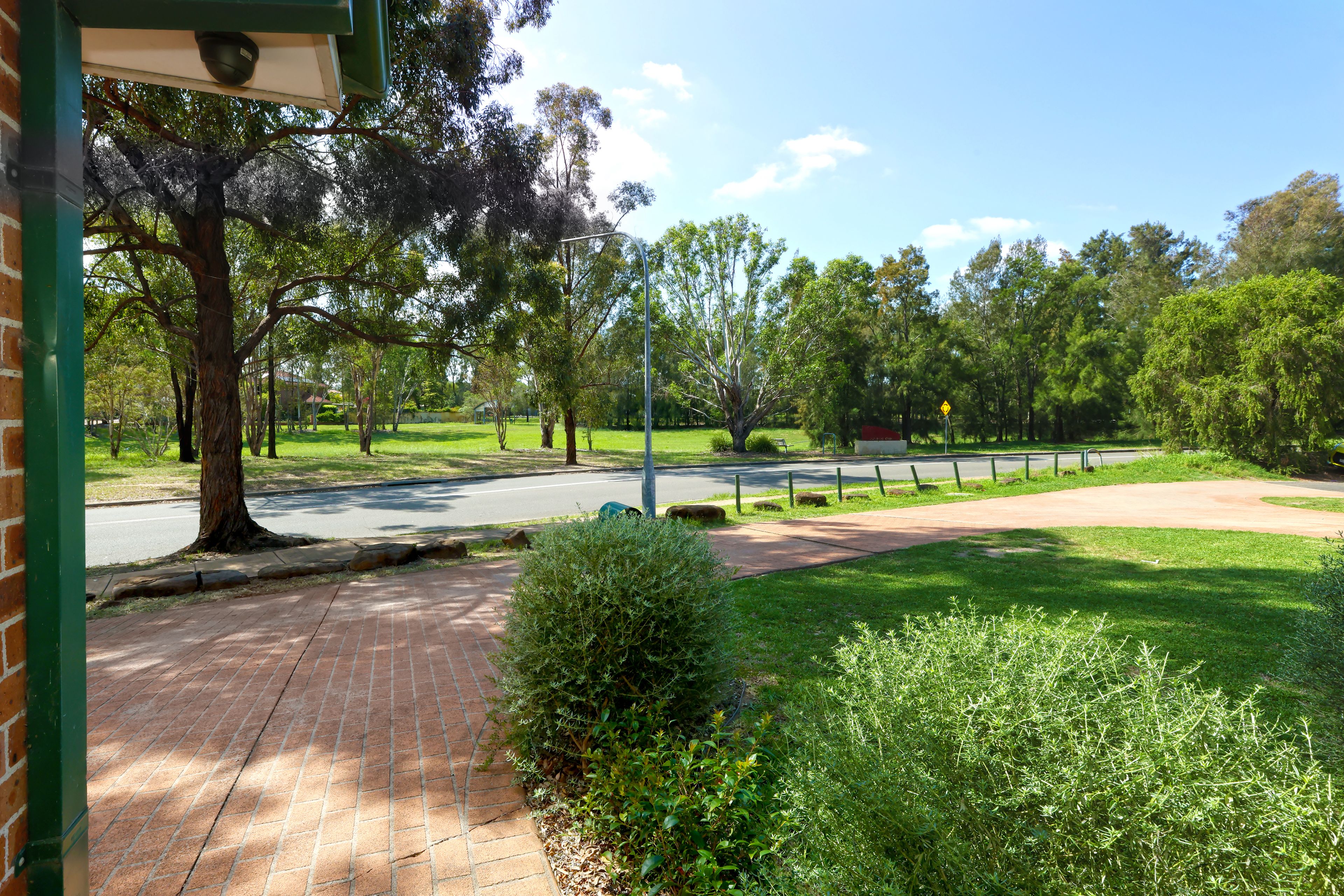 1A Buna Close, Glenmore Park, NSW