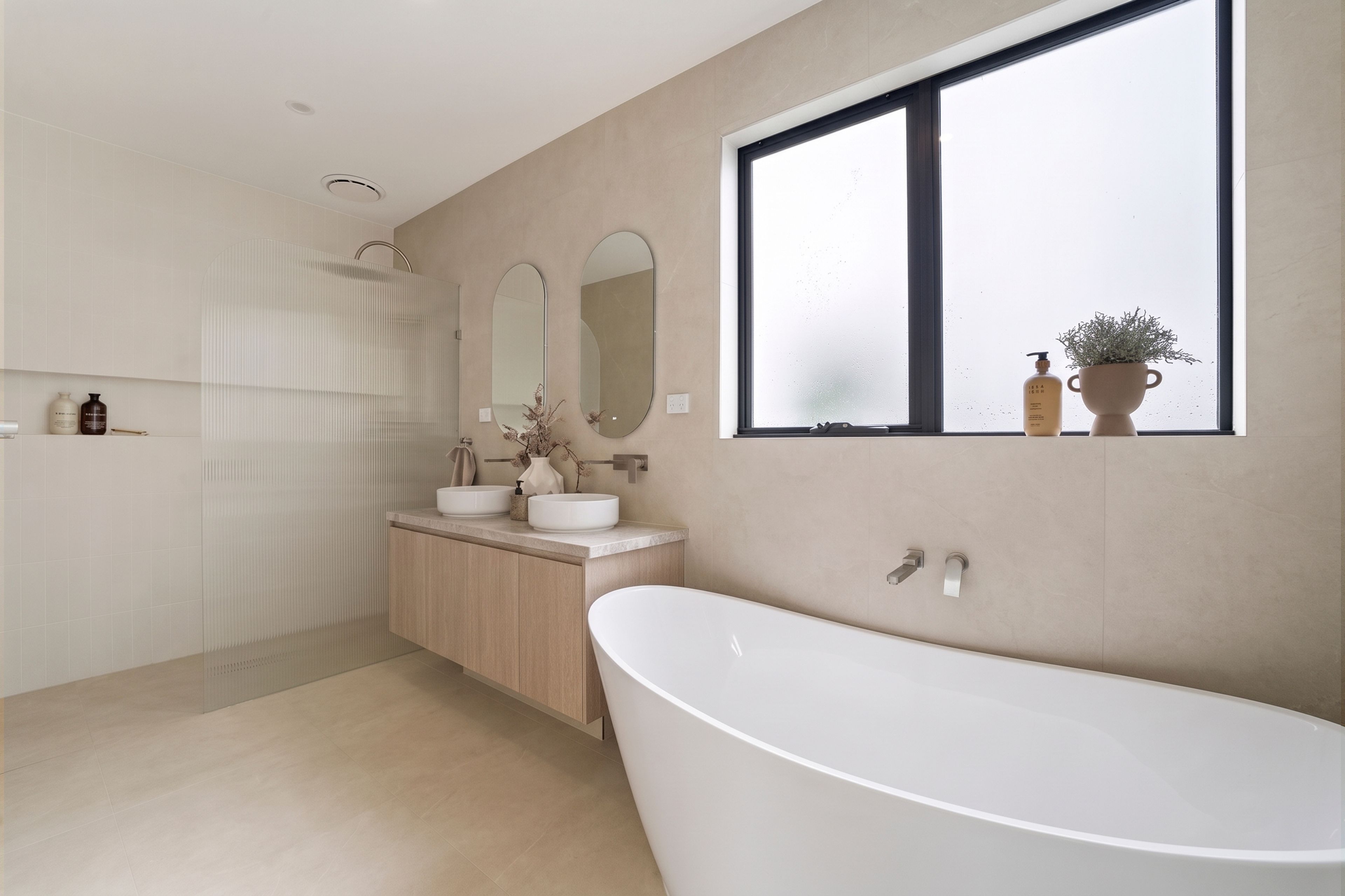 8 Dixon Street — photo 11 of 22