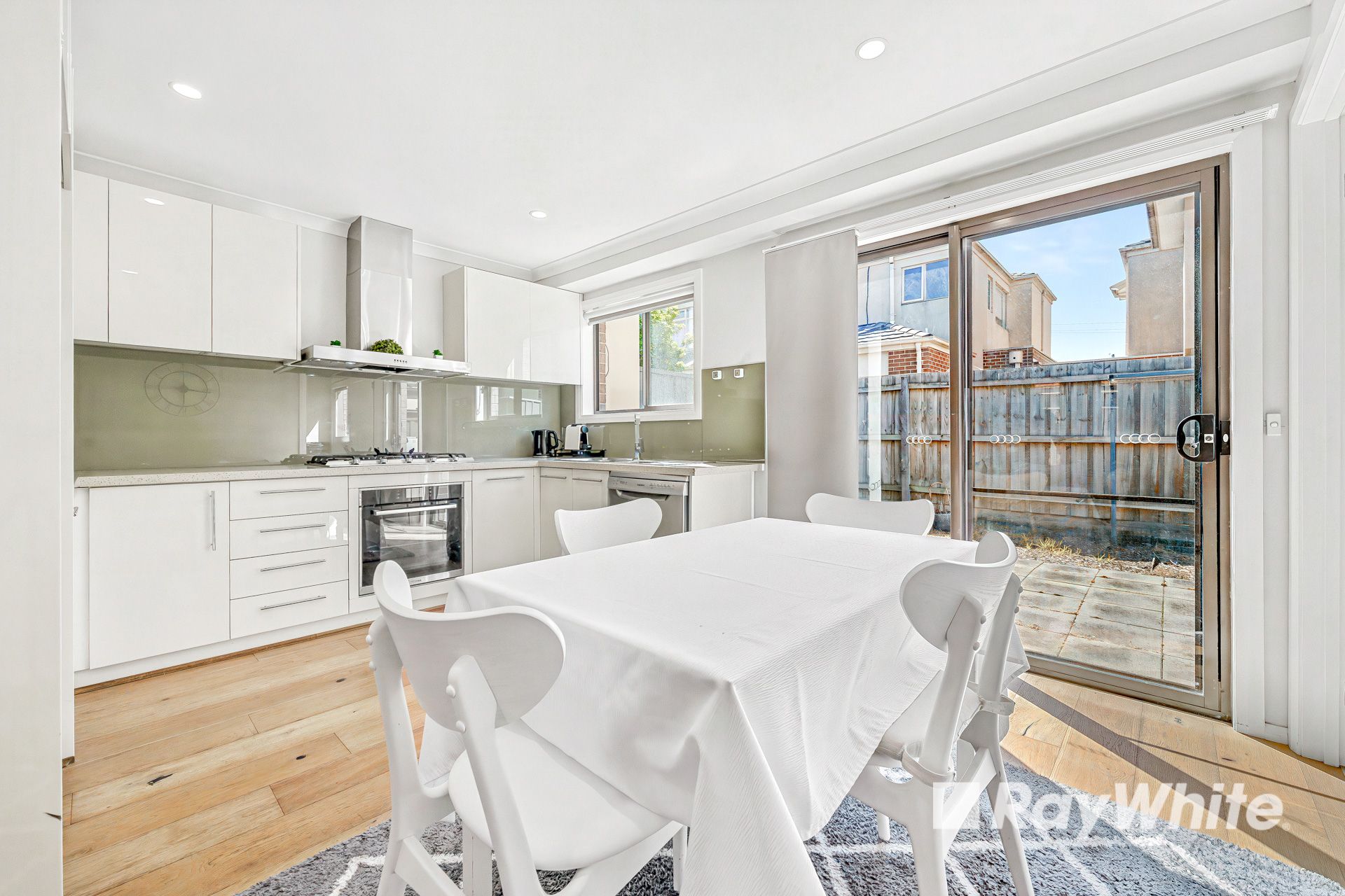 1/53A Wedge Street — photo 6 of 16