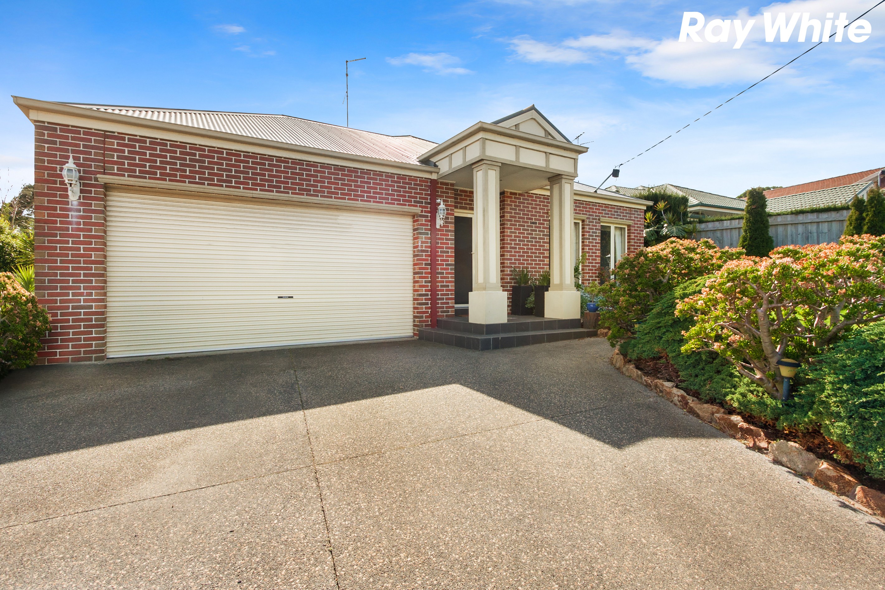 95 Eagle Drive, Pakenham, VIC 3810